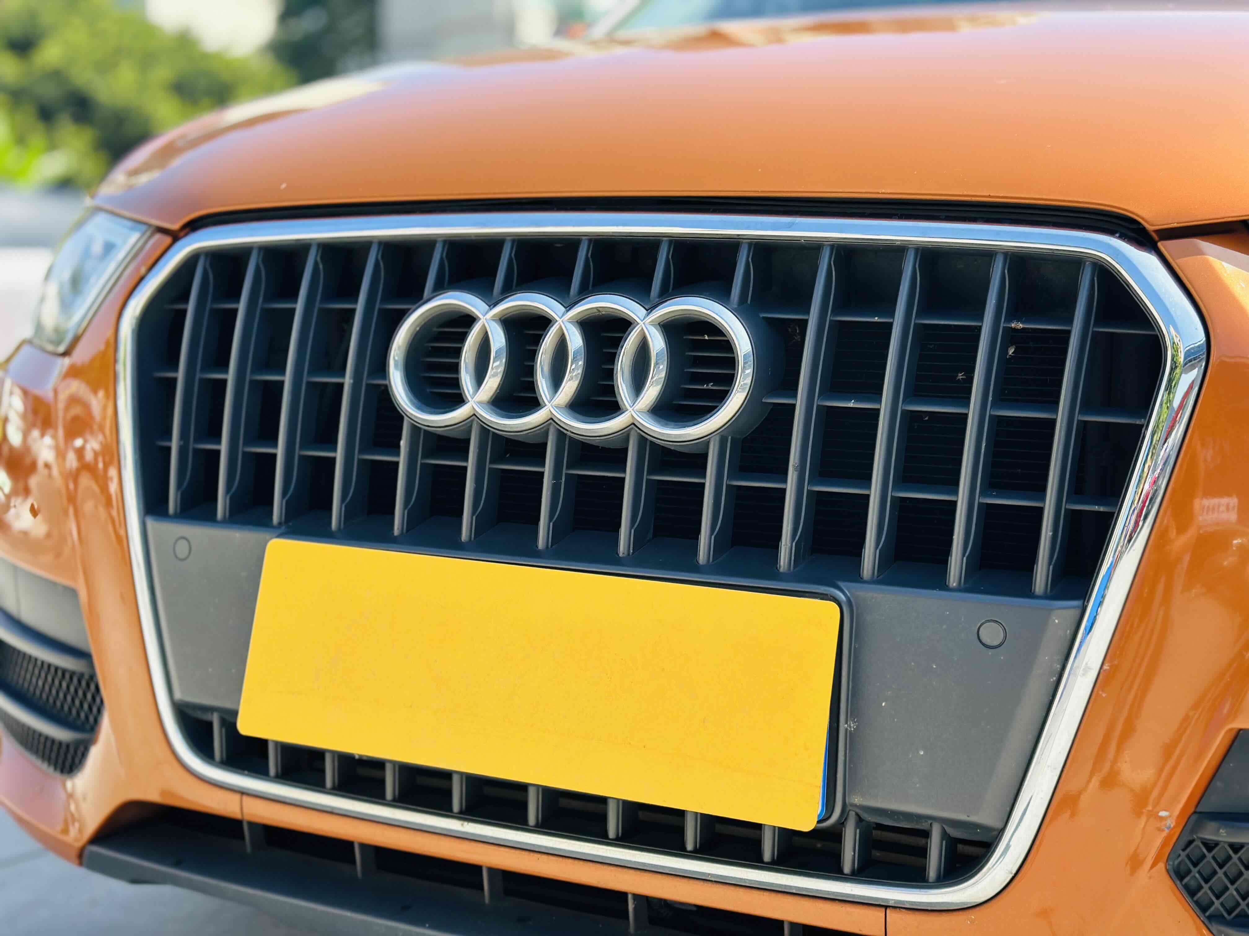 Audi Q3 (Imported) 2013 car image #5