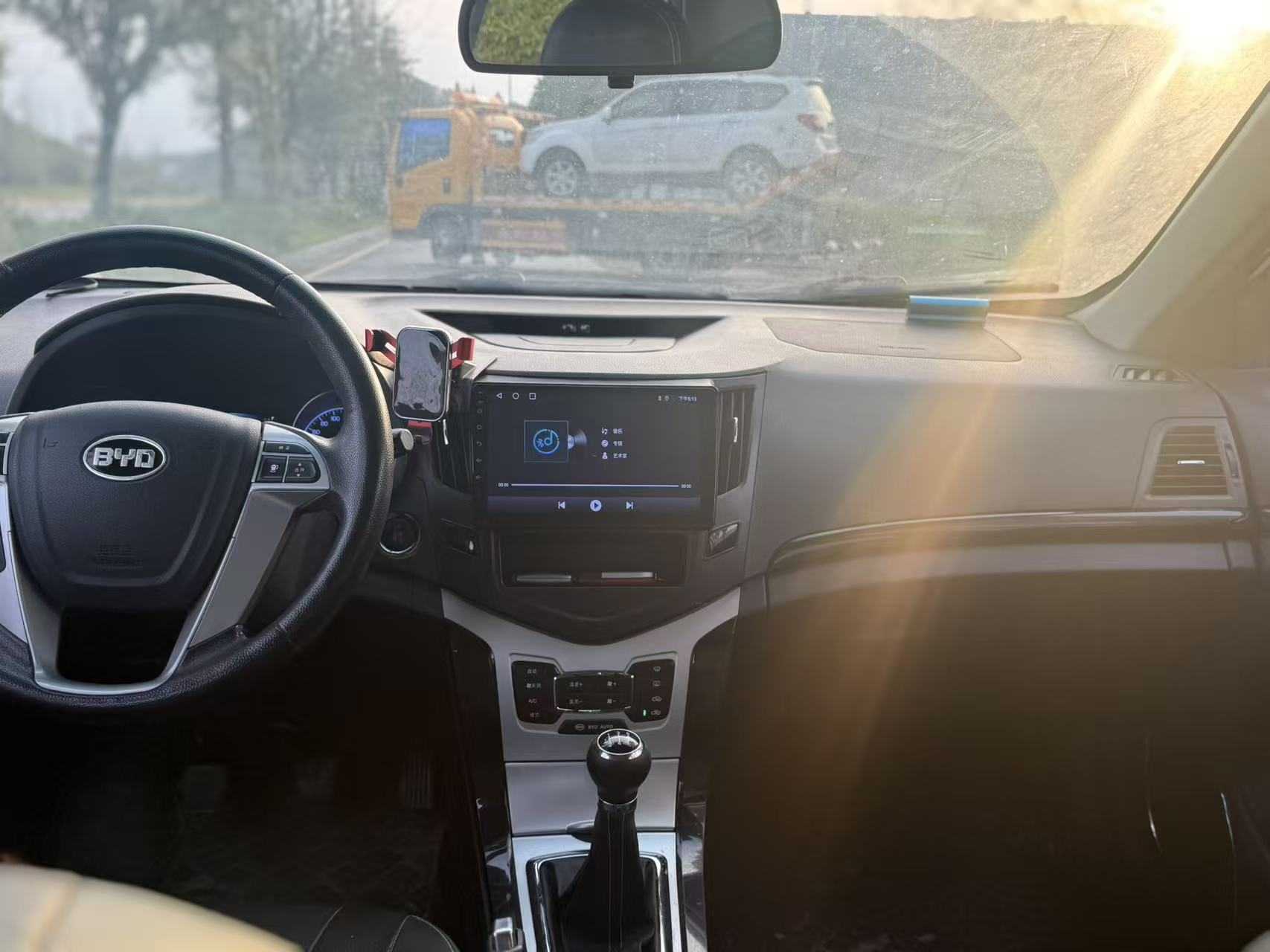 BYD SuRui 2014 #5 BYD SuRui 2014 car image #5