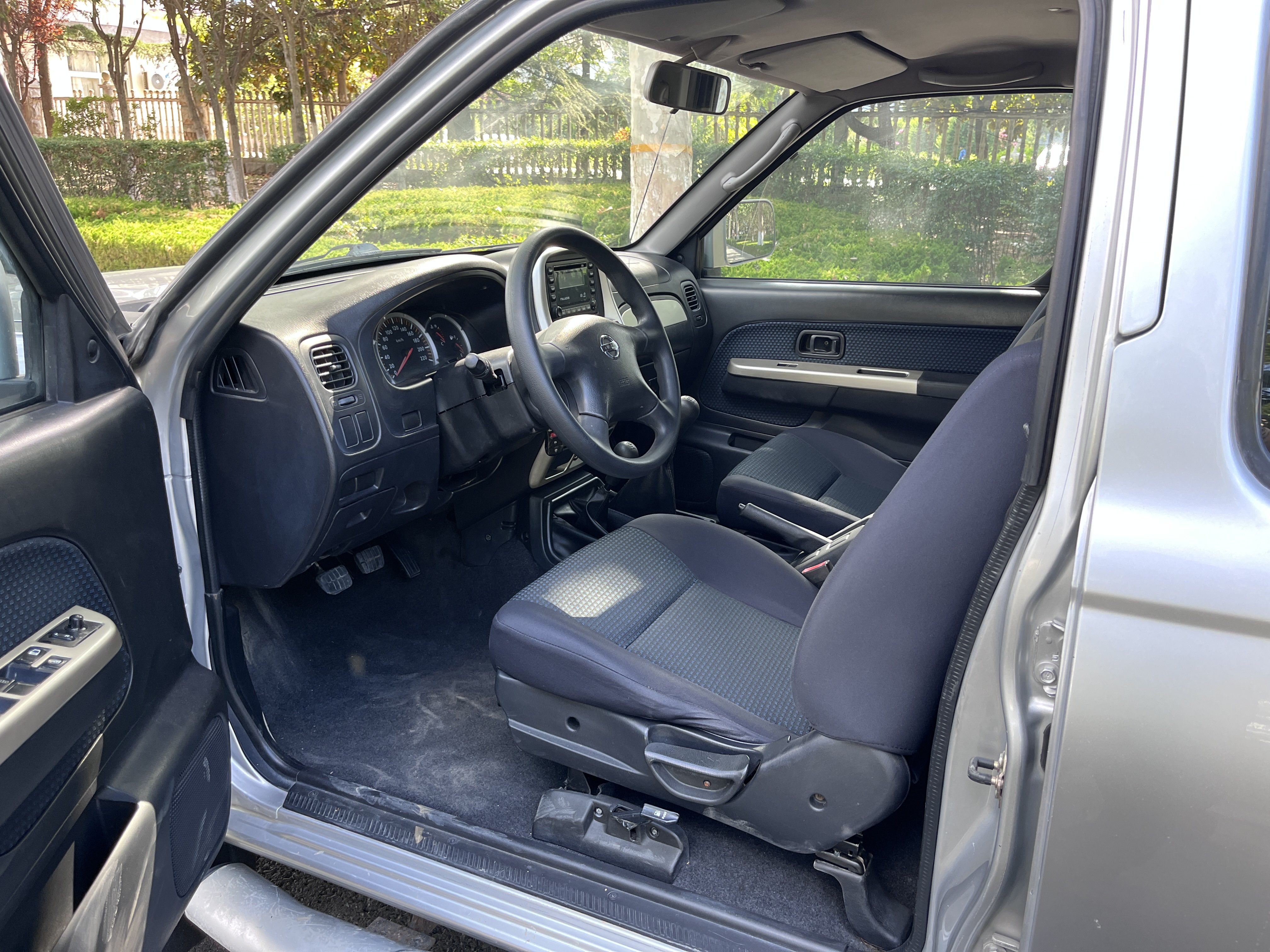 日产 日产帕拉丁 2016 汽车图片 #5