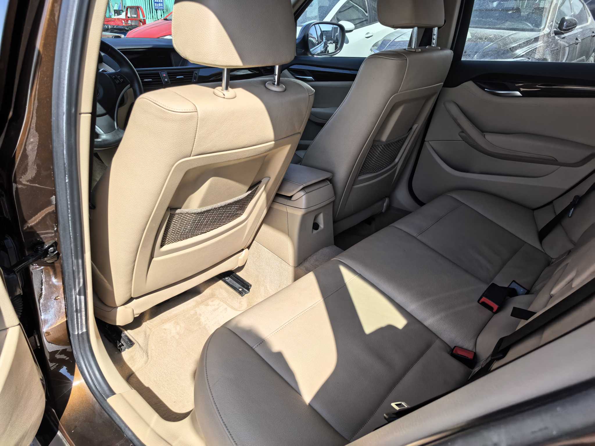 BMW X1 (Imported) 2011 изображение автомобиля #5