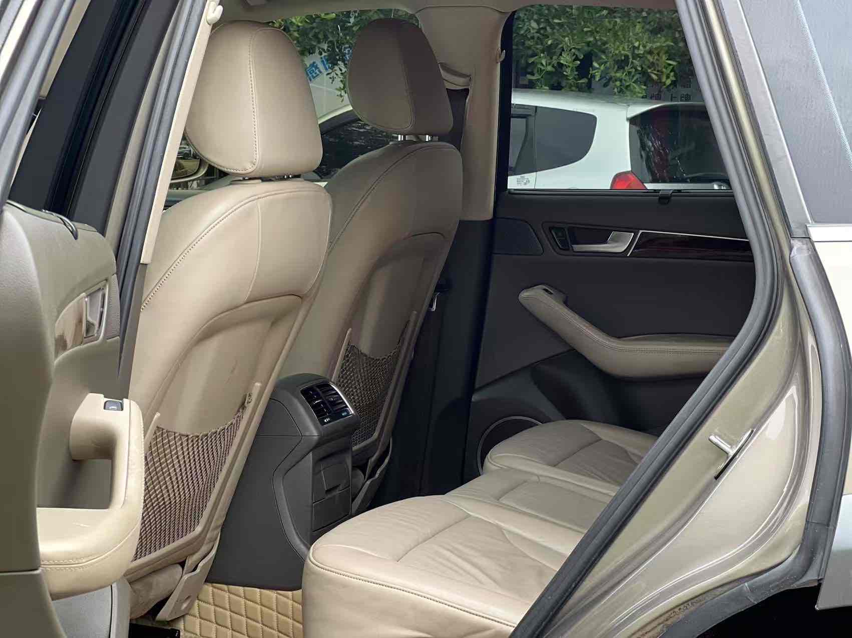 Audi Q5 (Imported) 2010 #5 Audi Q5 (Imported) 2010 car image #5