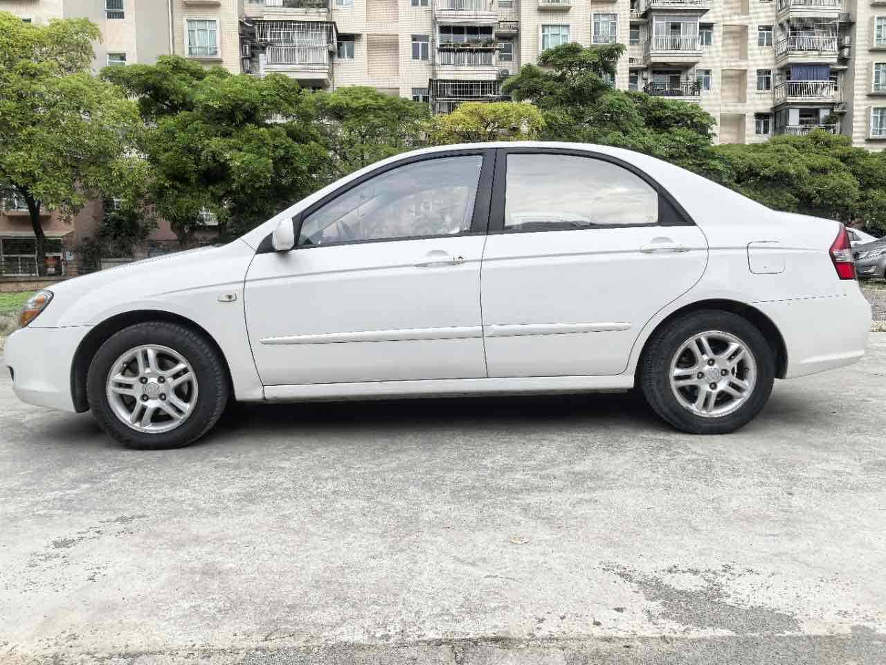 起亚 赛拉图 2008 汽车图片 #5