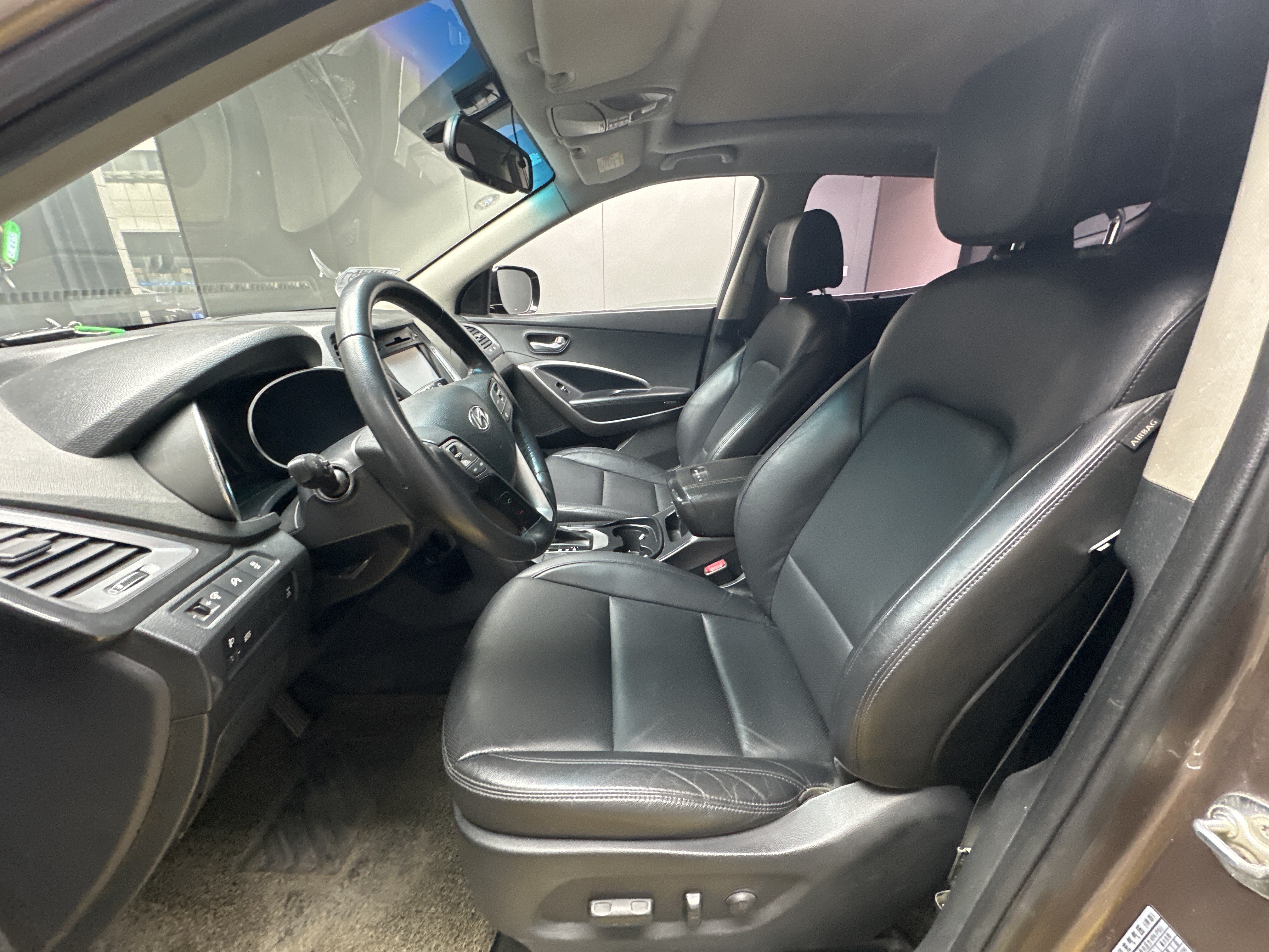 Hyundai Santa Fe 2015 #5 Hyundai Santa Fe 2015 car image #5