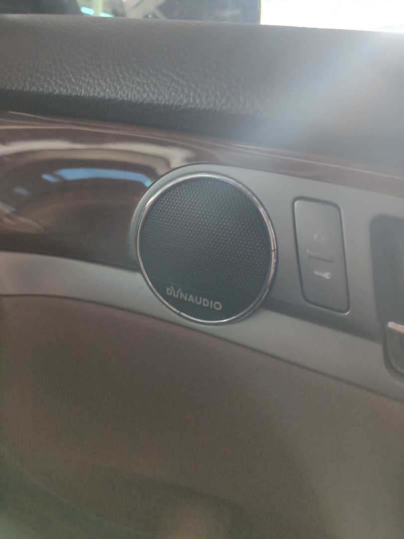 Volkswagen Pheaton 2012 immagine di auto #5