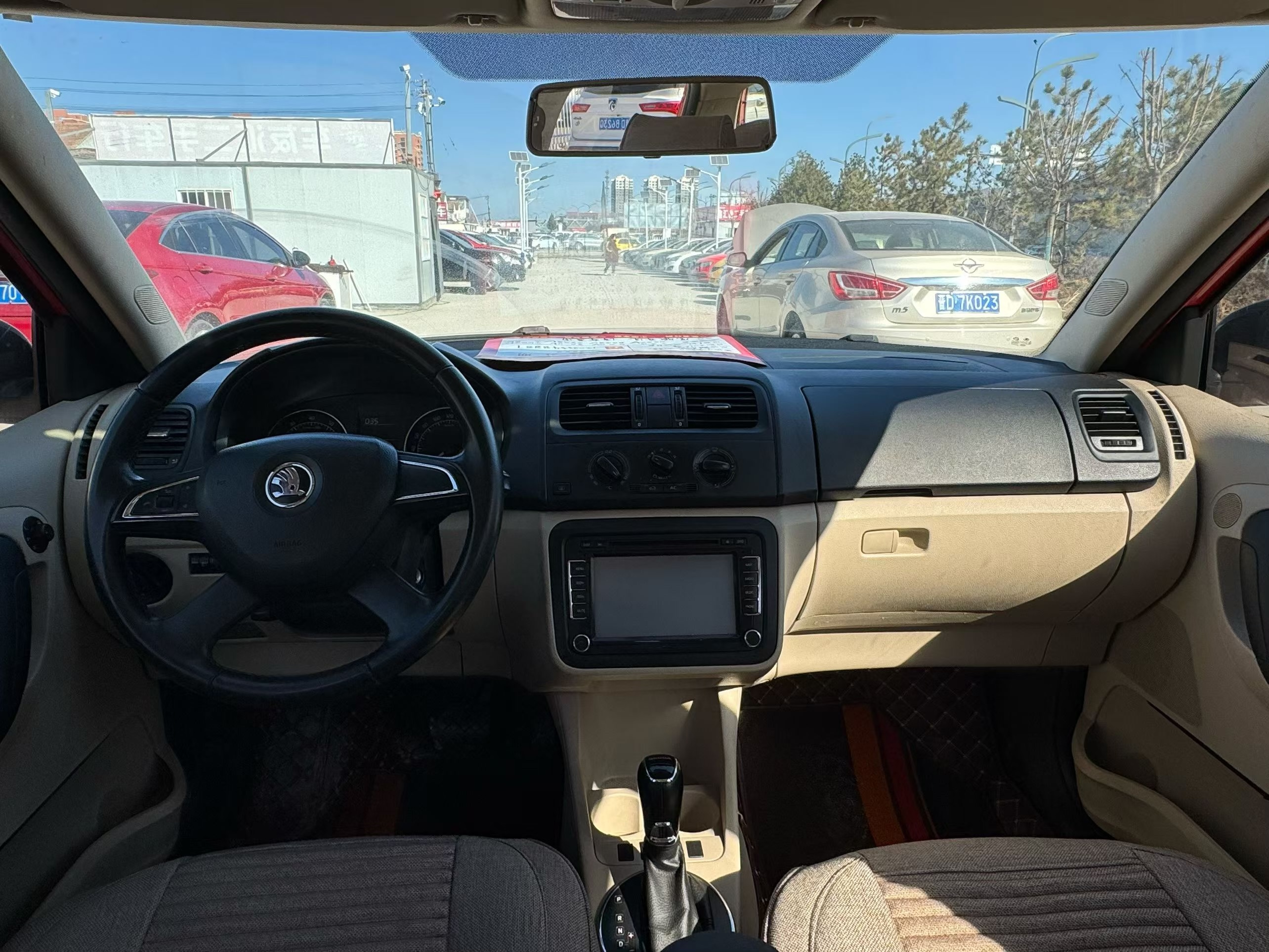 Skoda Fabia 2015 изображение автомобиля #5