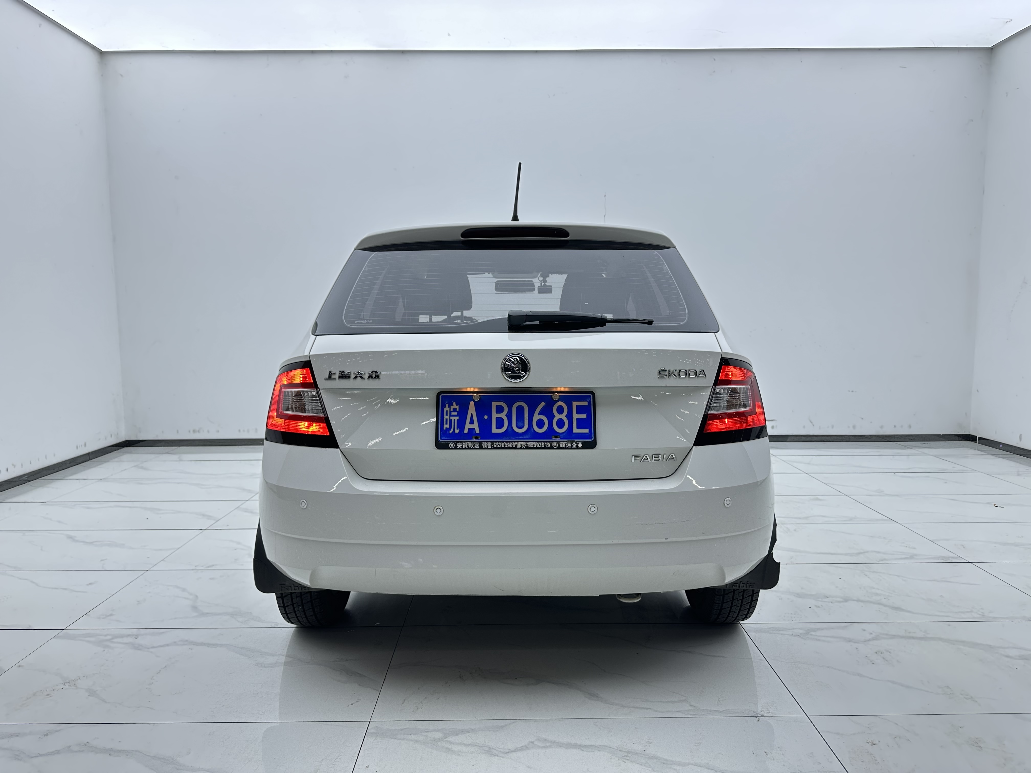 Skoda Fabia 2015 изображение автомобиля #5