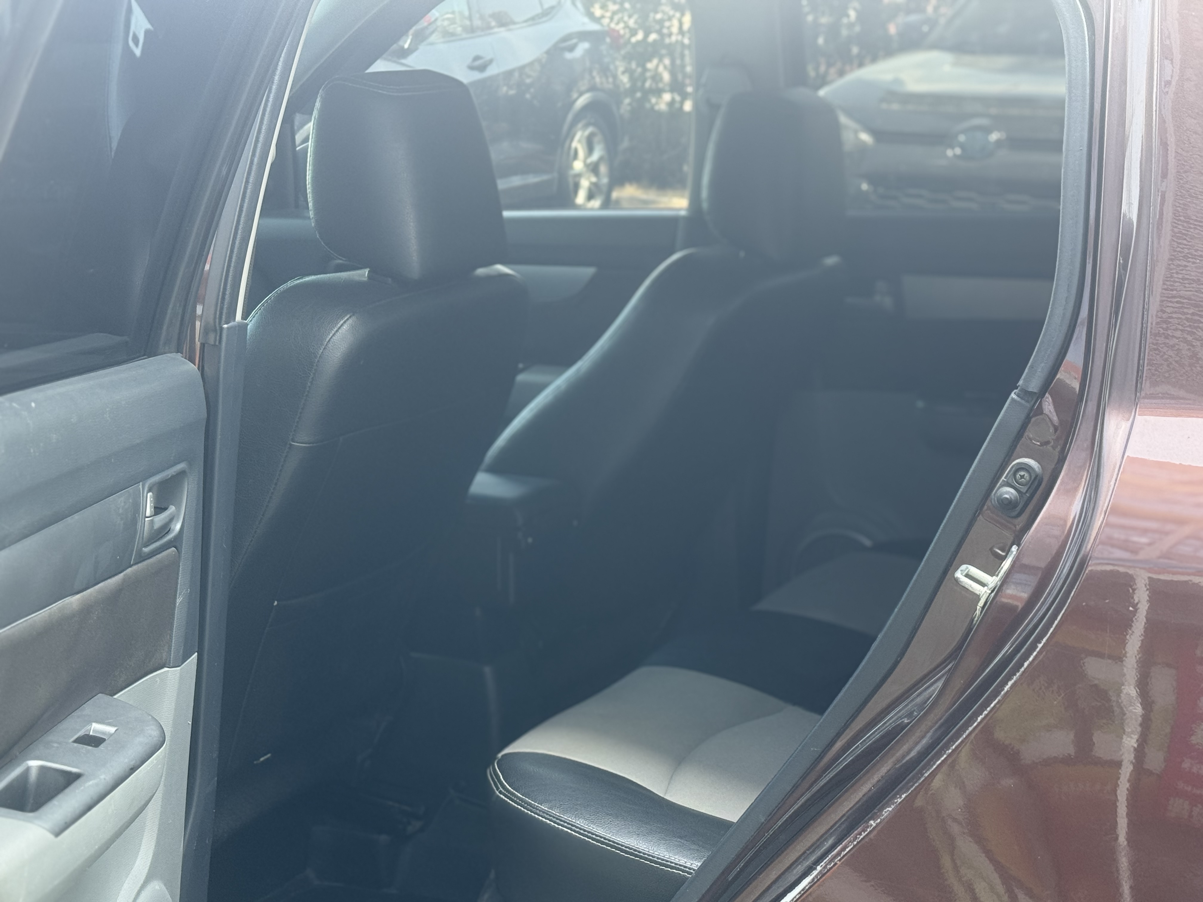 Suzuki Swift 2011 car image #5