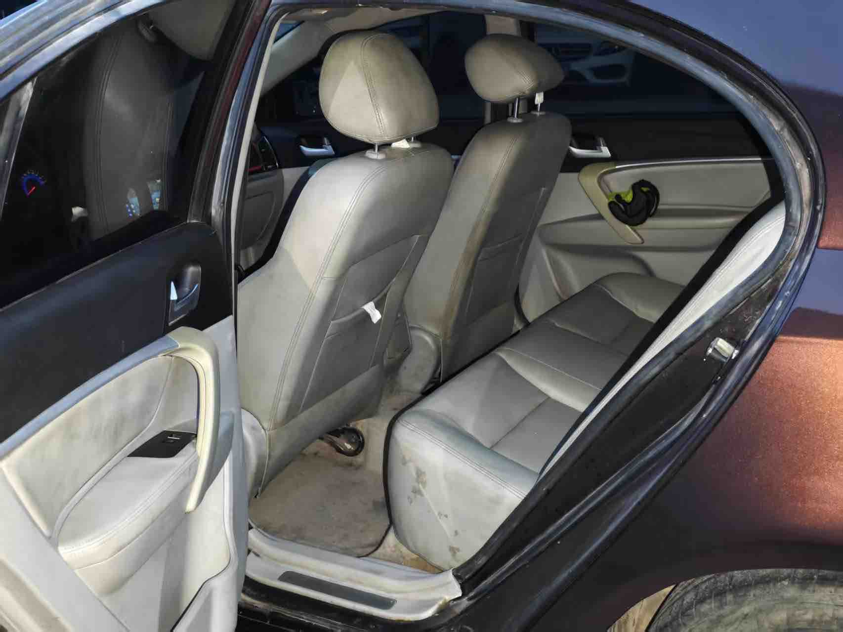 GEELY Emgrand 2015 #5 GEELY Emgrand 2015 car image #5
