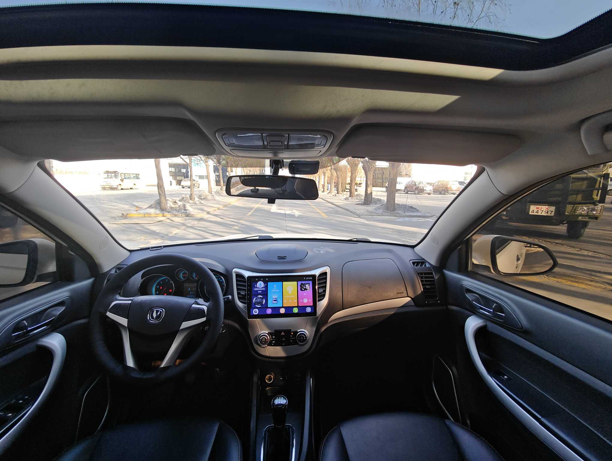 Changan CS35 2015 car image #5