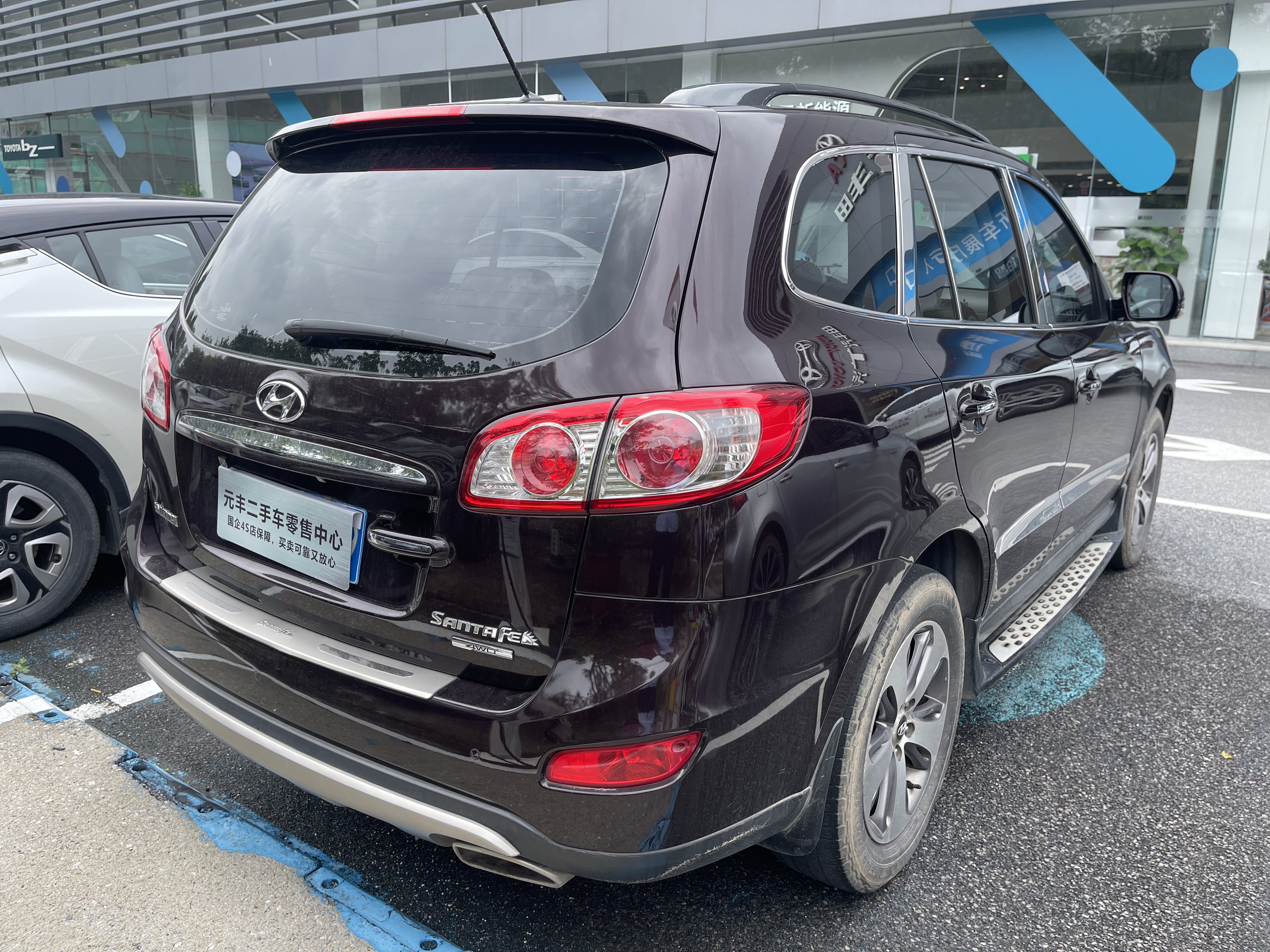 Hyundai Santa Fe Classic 2012 car image #5