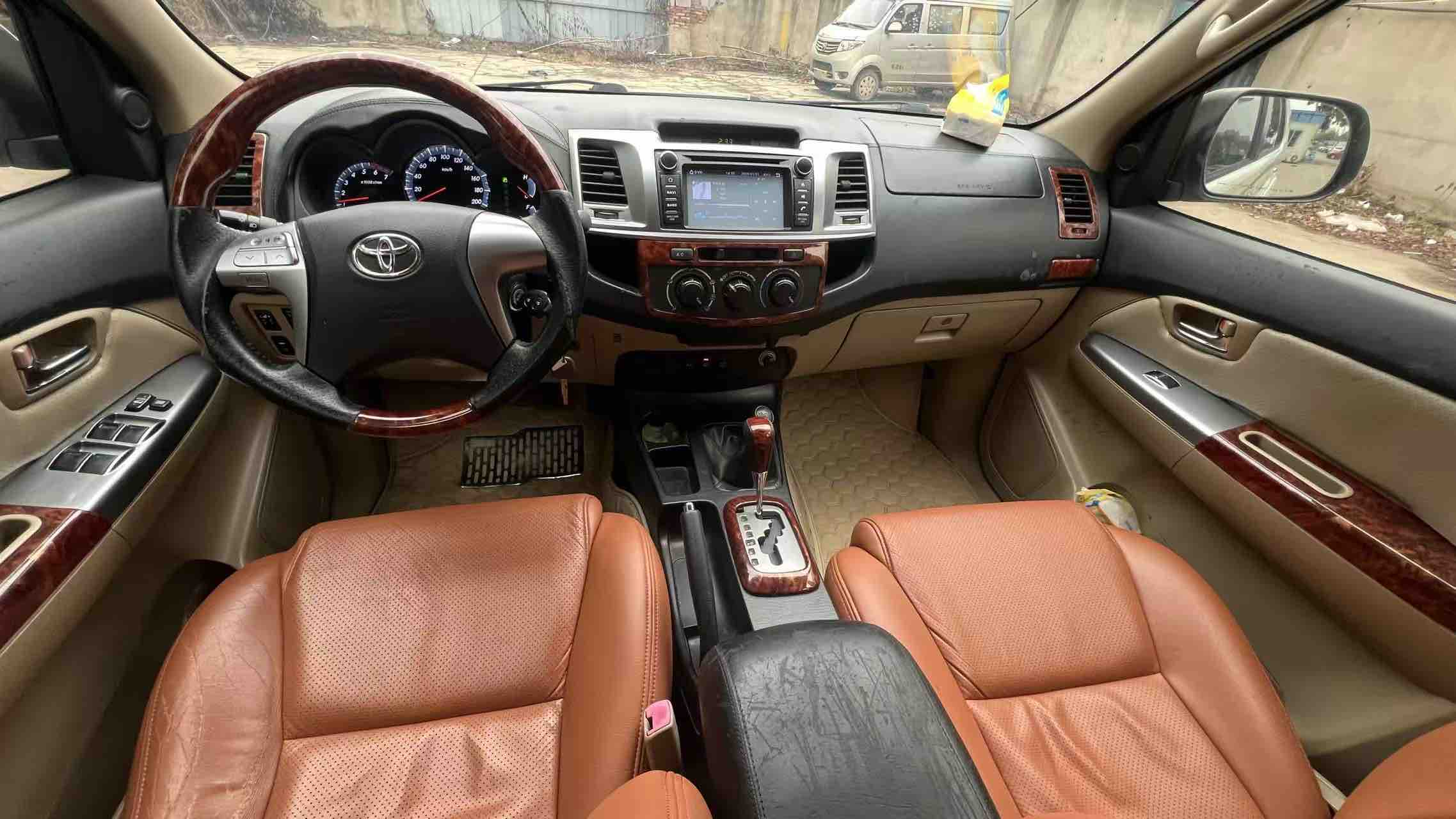 Toyota Fortuner 2016 صورة سيارة #5
