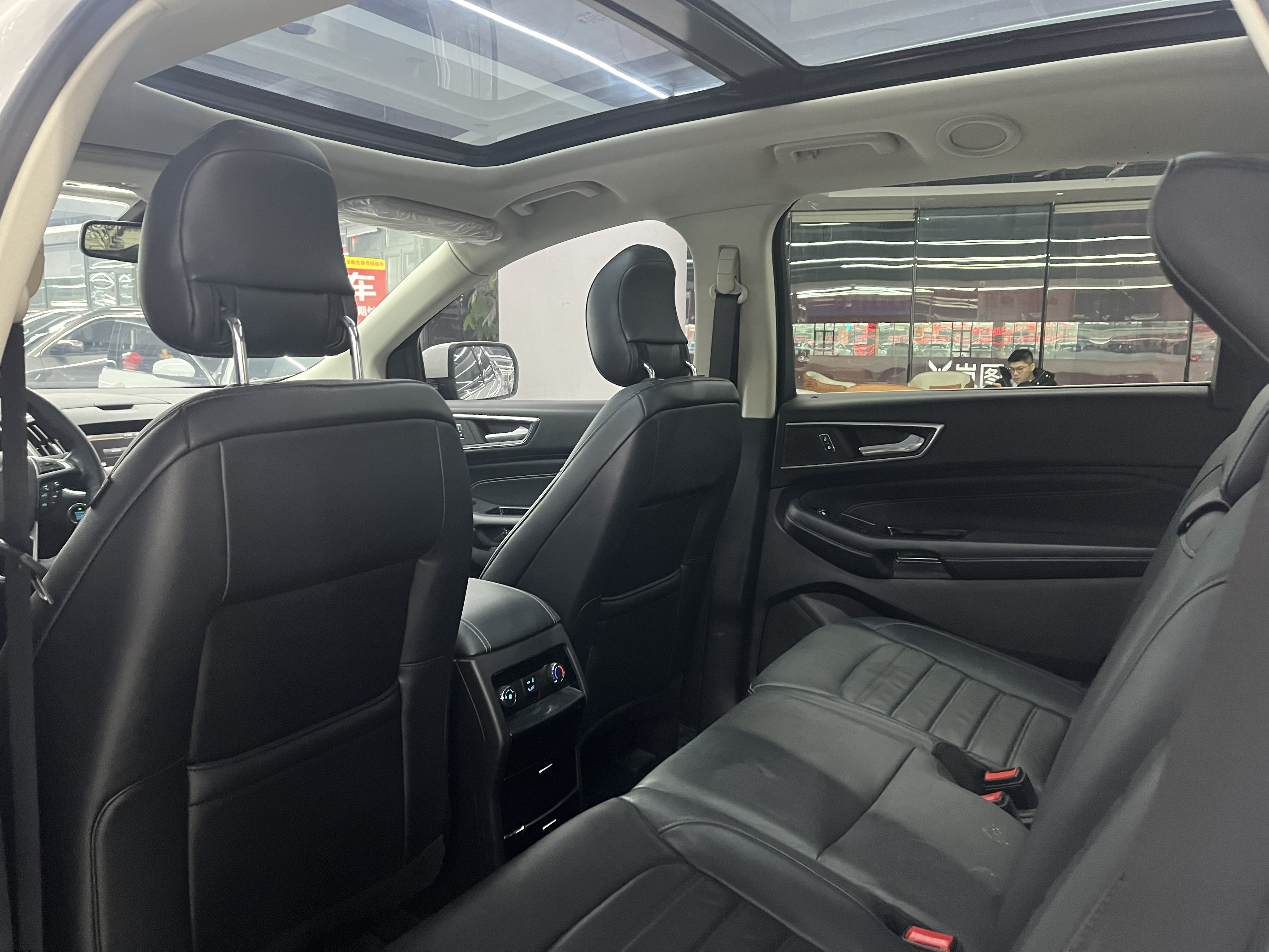 Ford Edge 2016 #5 Ford Edge 2016 car image #5