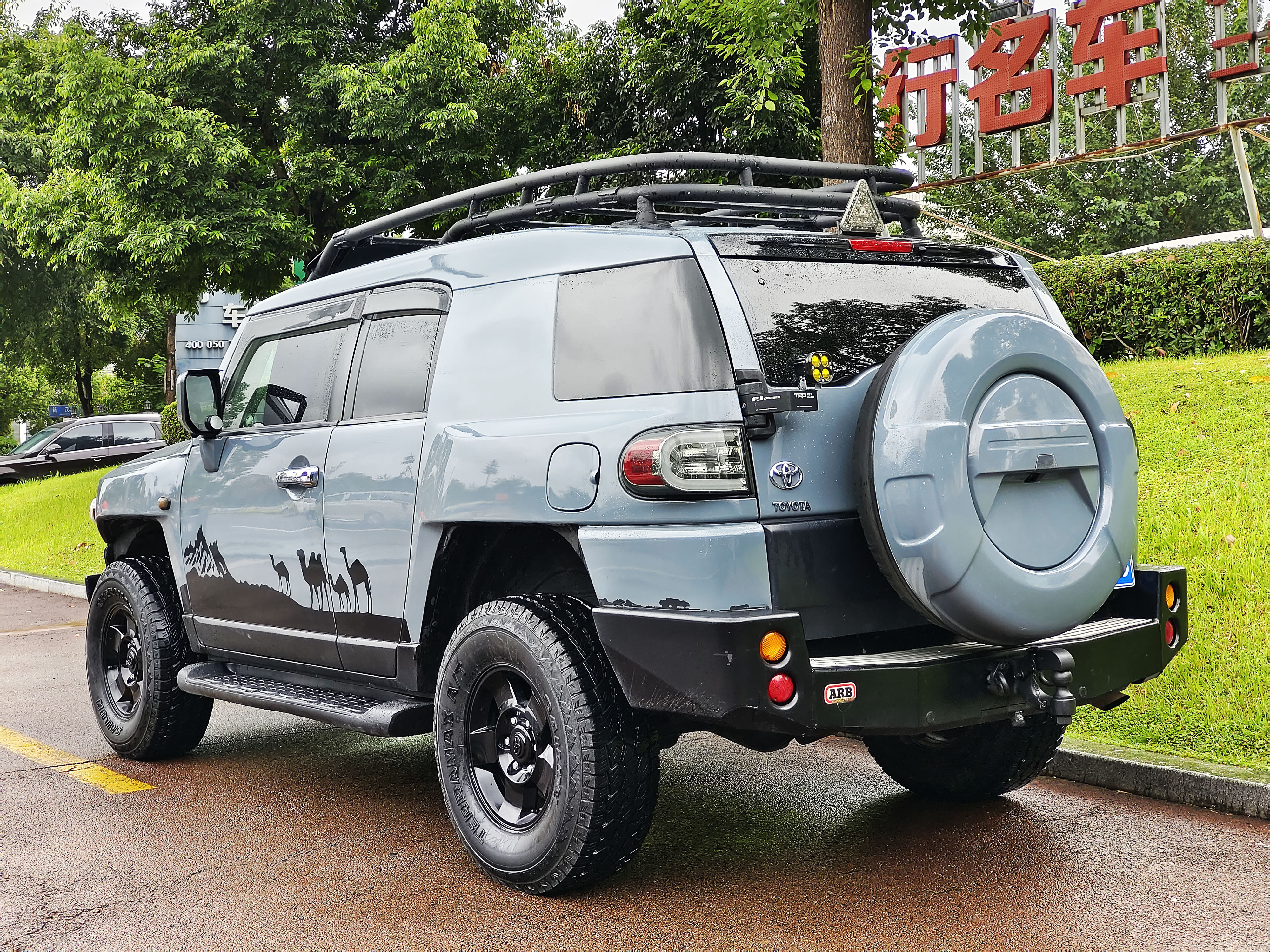 Toyota FJ Cruiser 2010 #5 Toyota FJ Cruiser 2010 car image #5