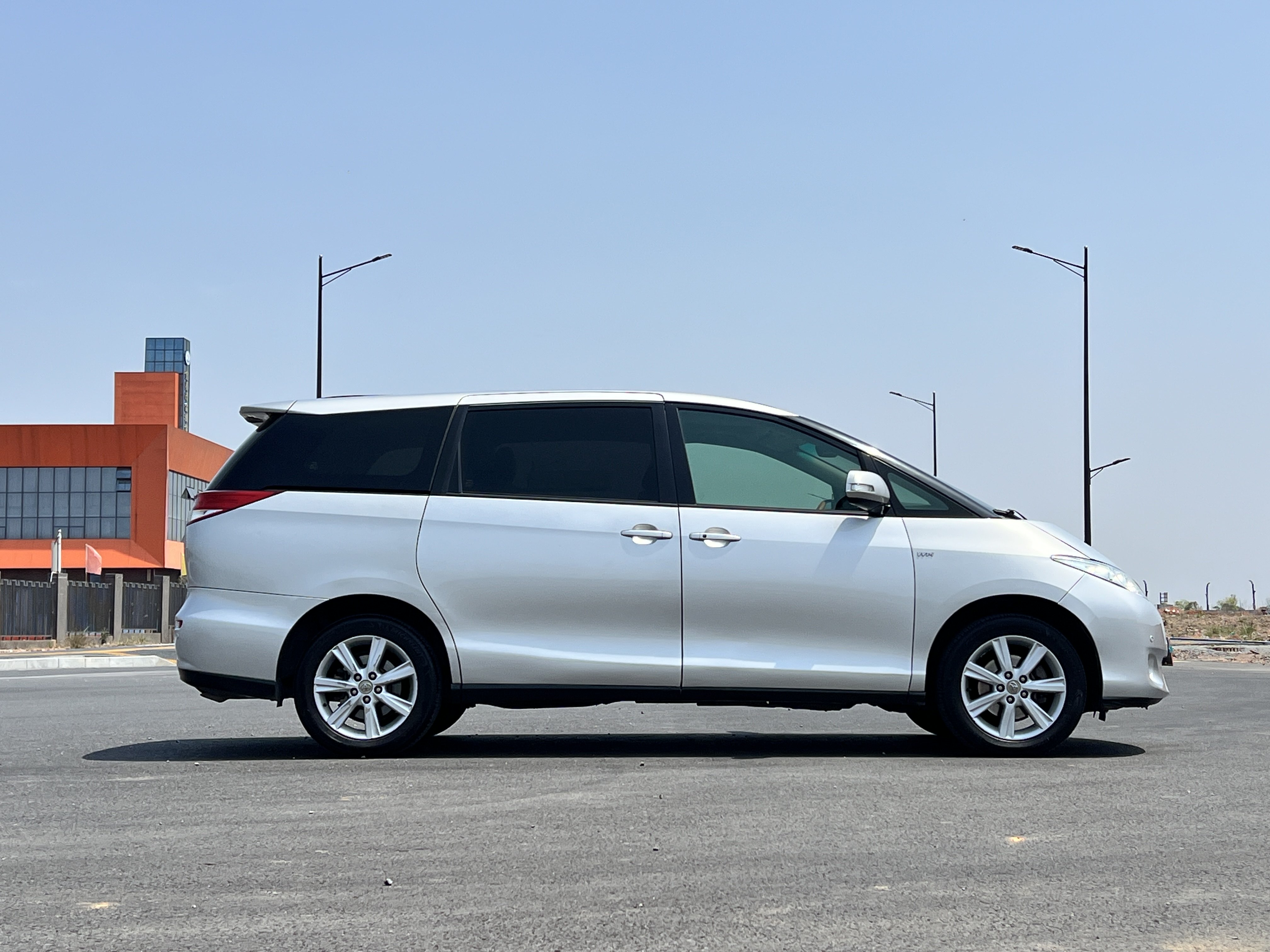 Toyota Previa 2010 car image #5