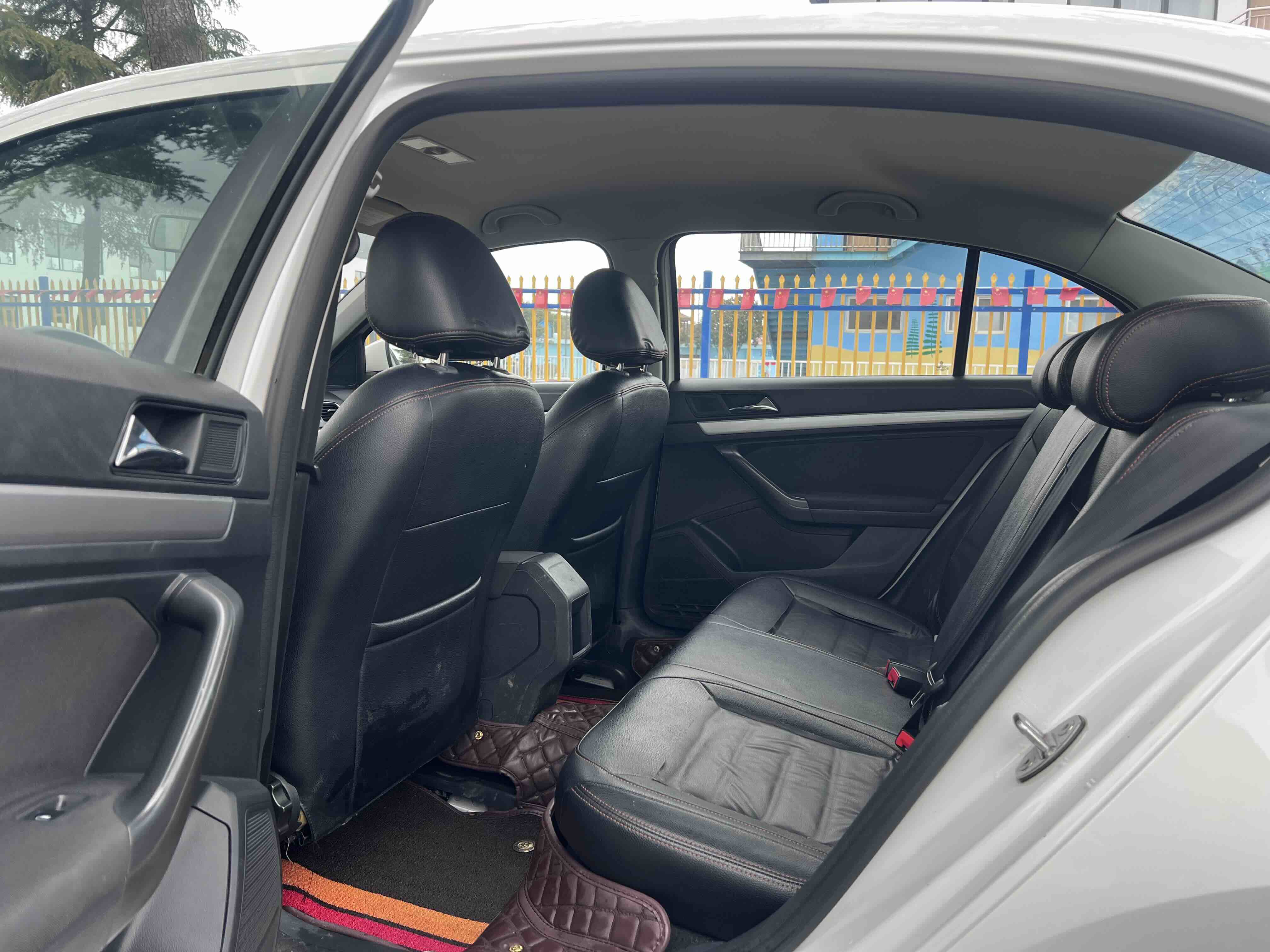 Volkswagen Lavida 2016 immagine di auto #5