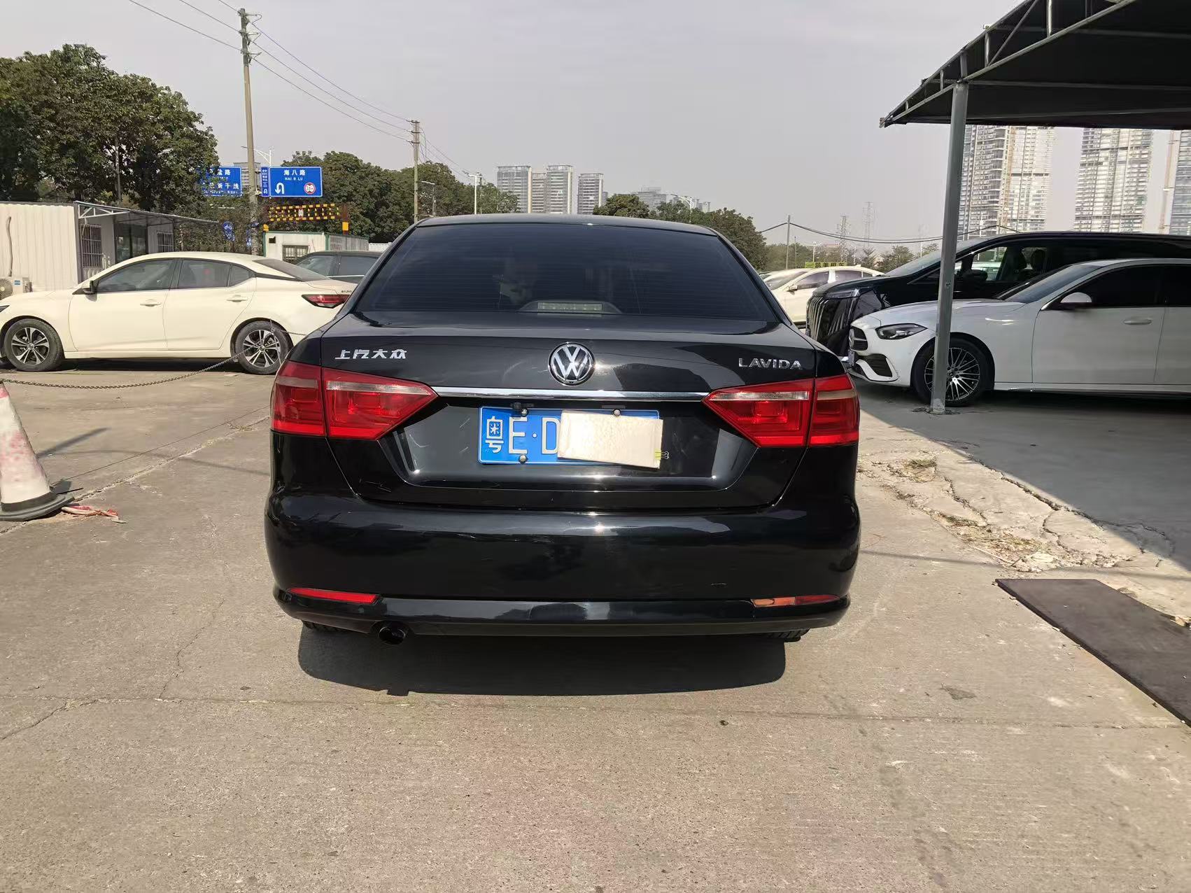 Volkswagen Lavida 2016 car image #5