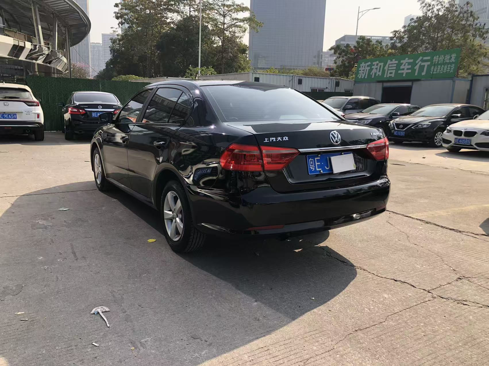 Volkswagen Lavida 2016 car image #5
