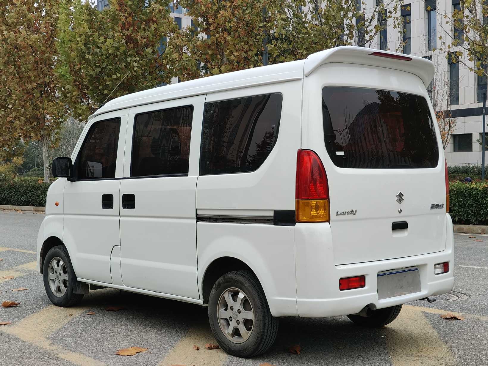 铃木 浪迪 2013 汽车图片 #5