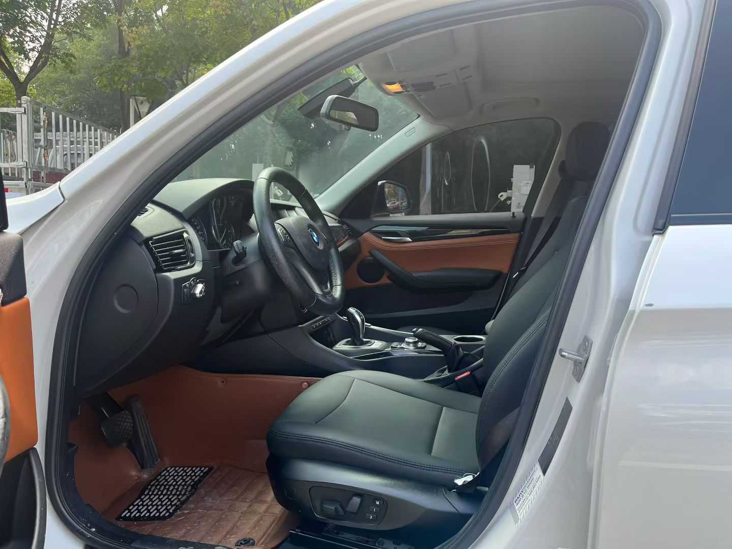 BMW X1 M35Li 2015 #5 BMW X1 M35Li 2015 car image #5