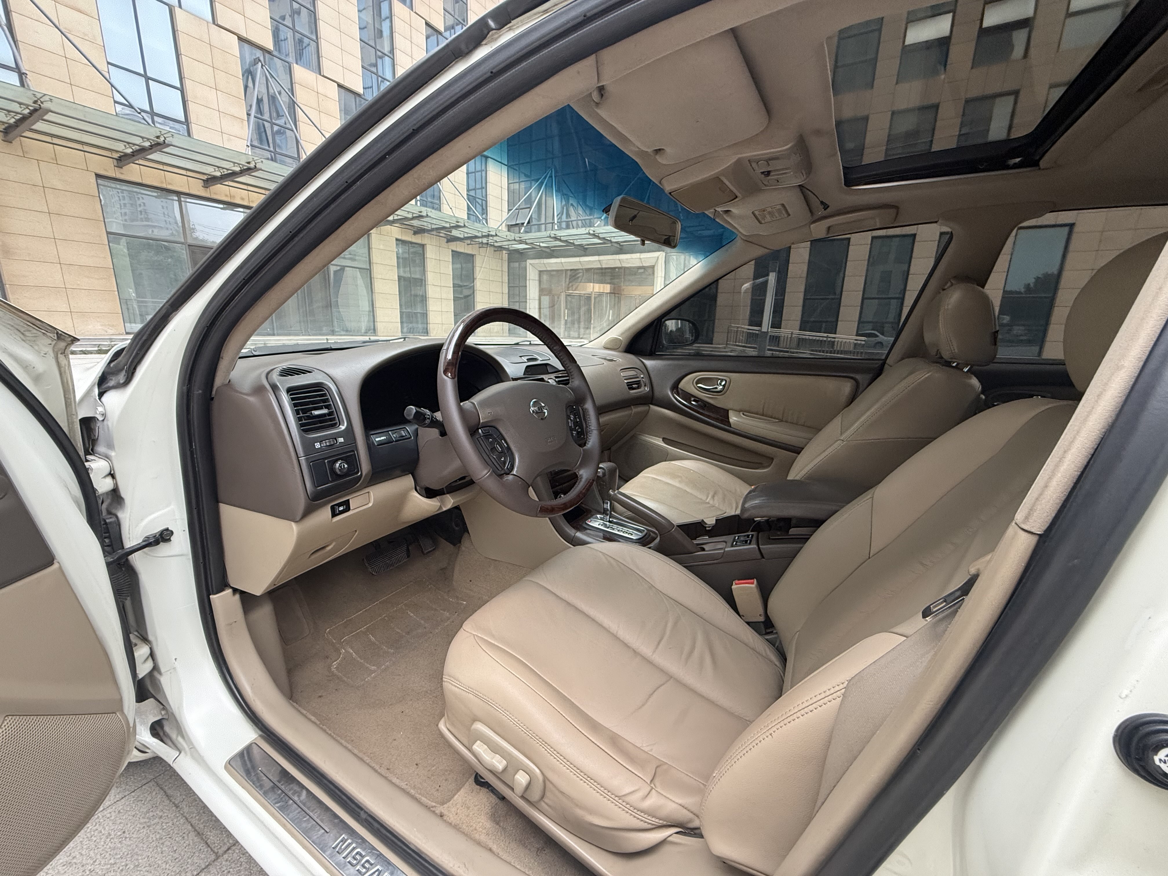 日产 风度 2002 汽车图片 #5