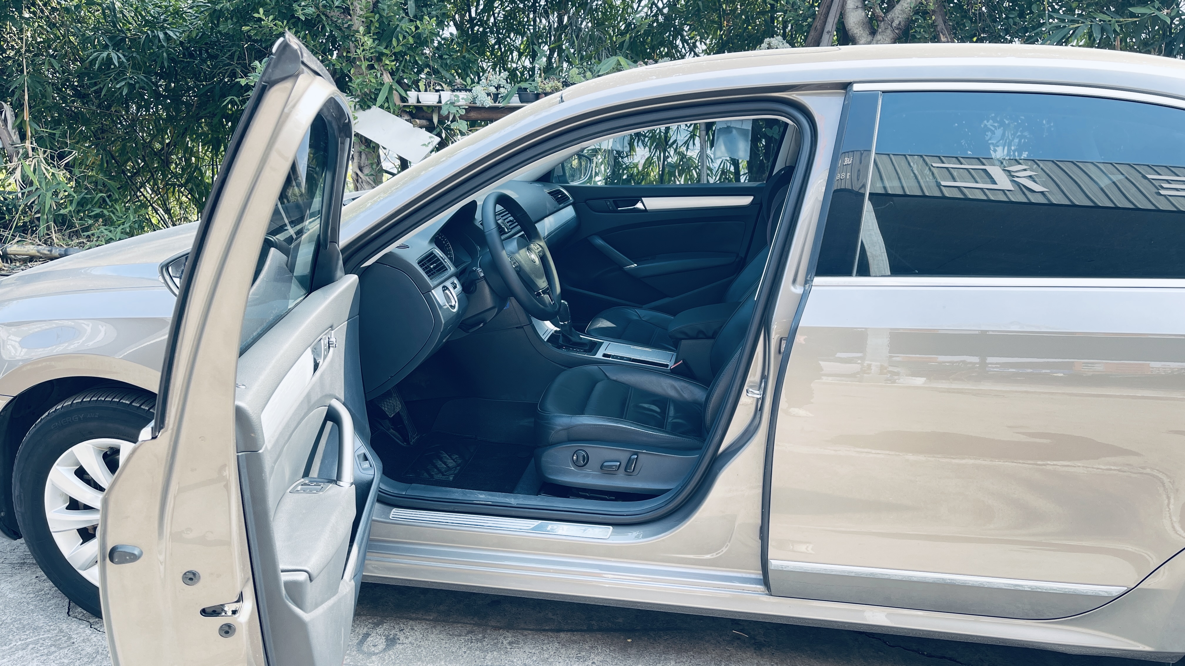 Volkswagen Passat 2016 car image #5