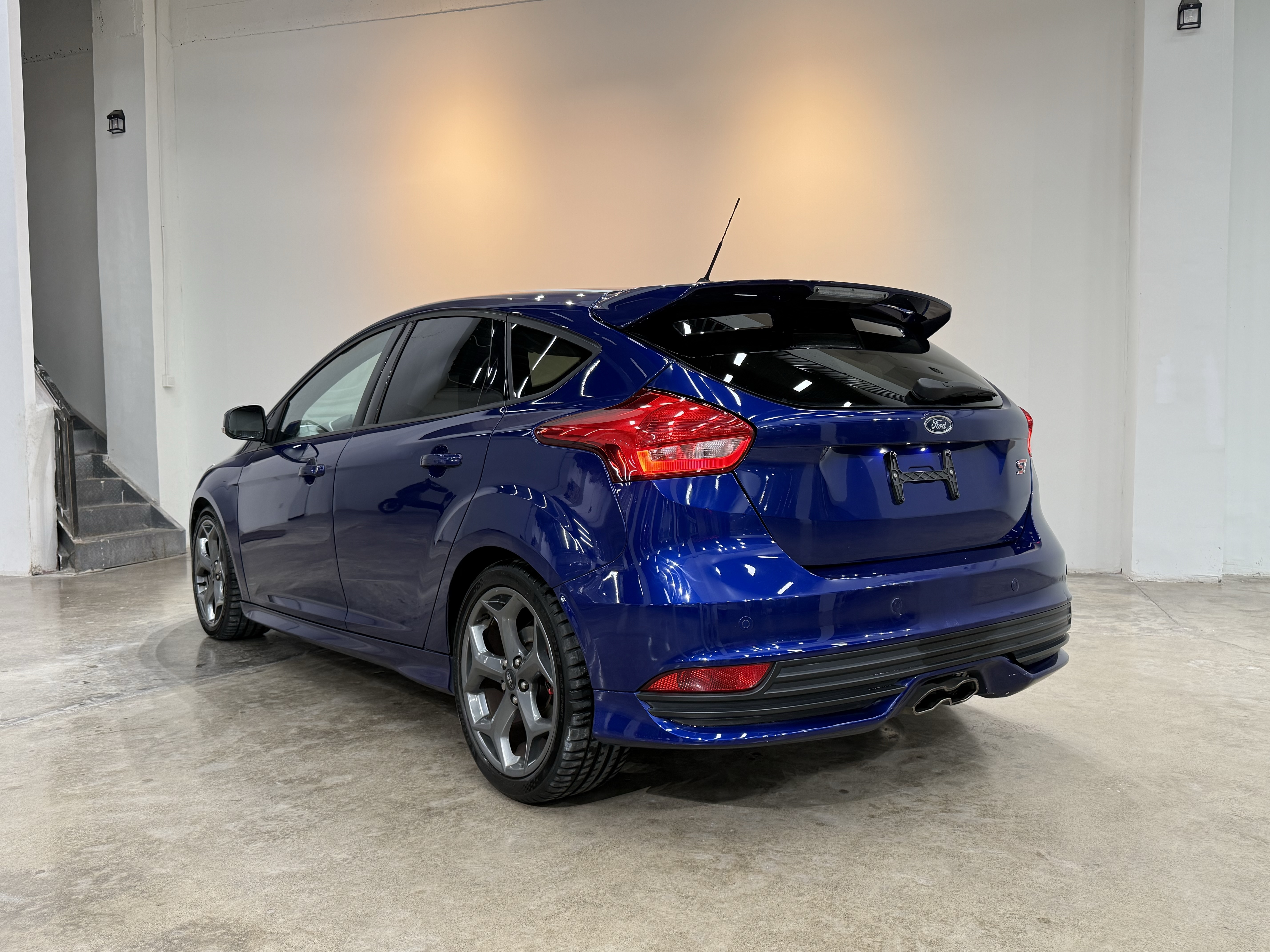 Ford Focus (Imported) 2017 car image #5