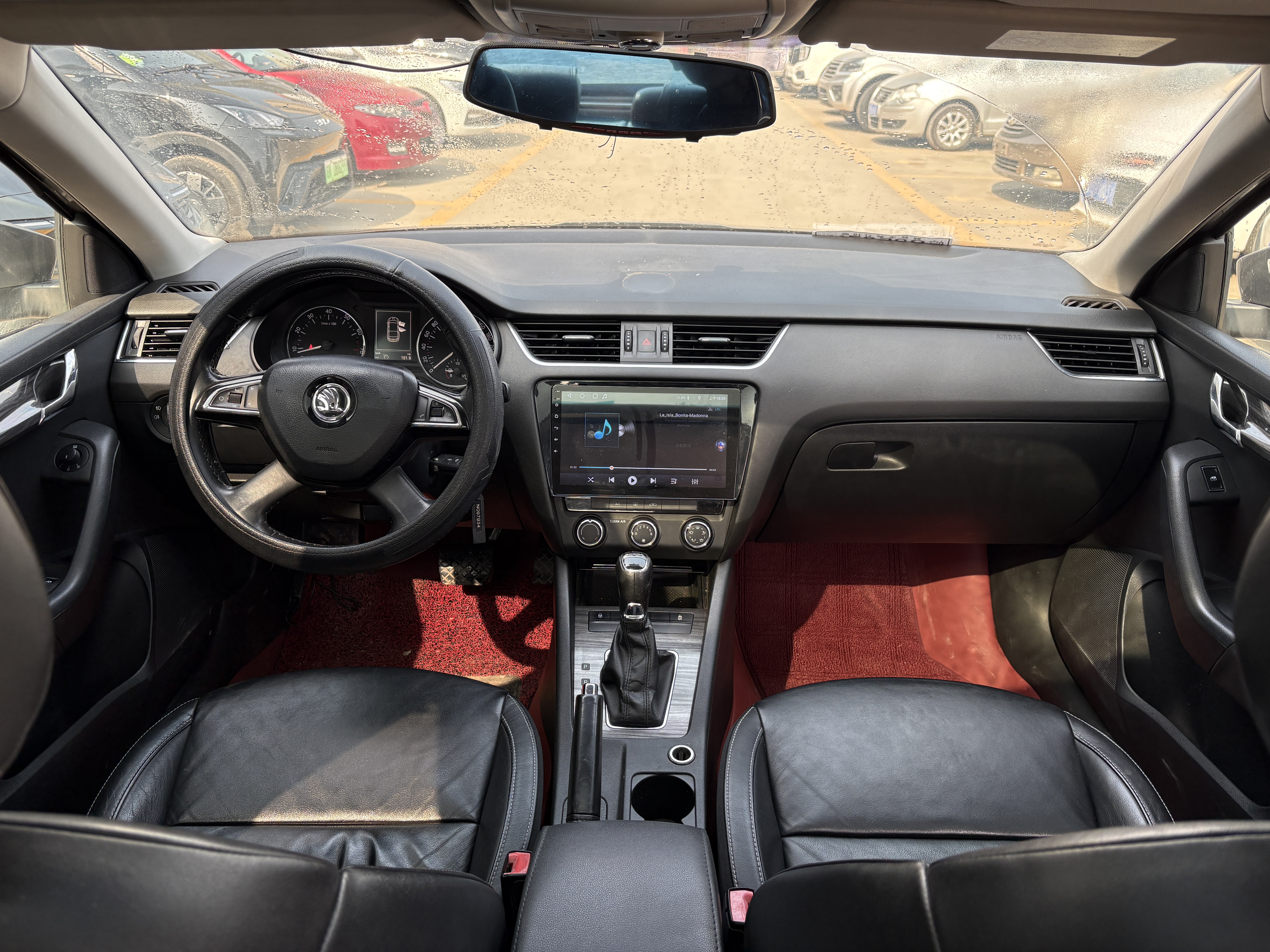 Skoda Octavia 2016 car image #5