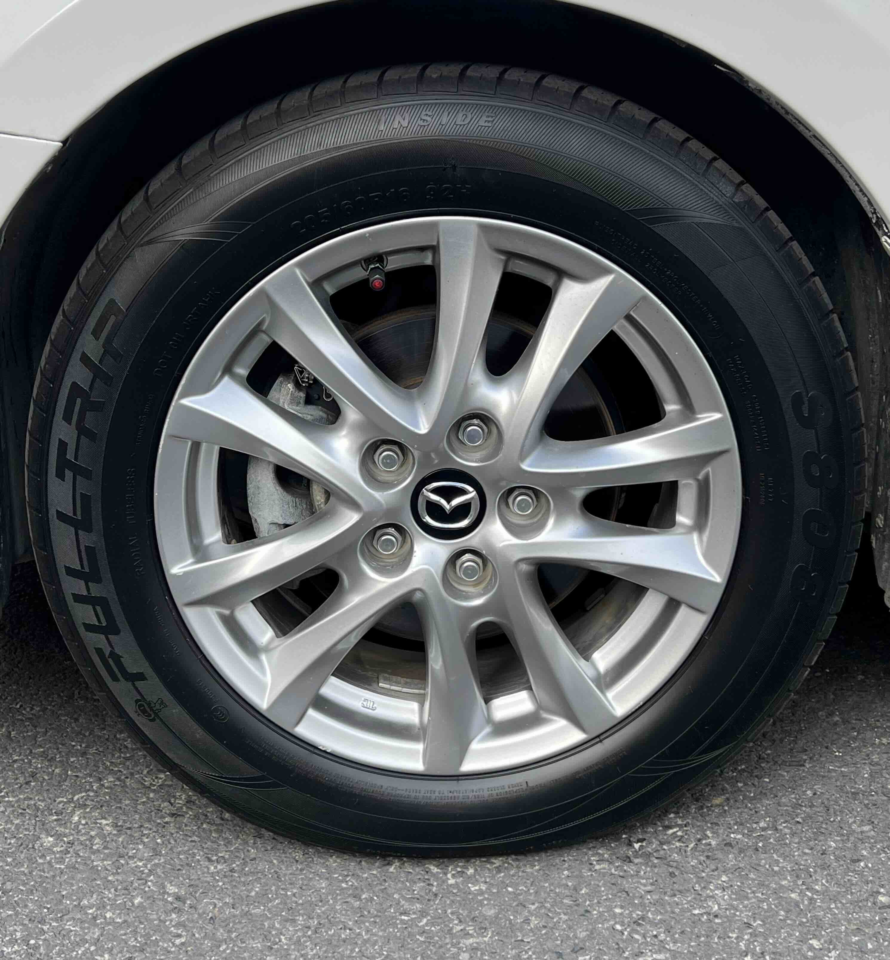 Mazda 3 Axela 2015 imagem de carro #5