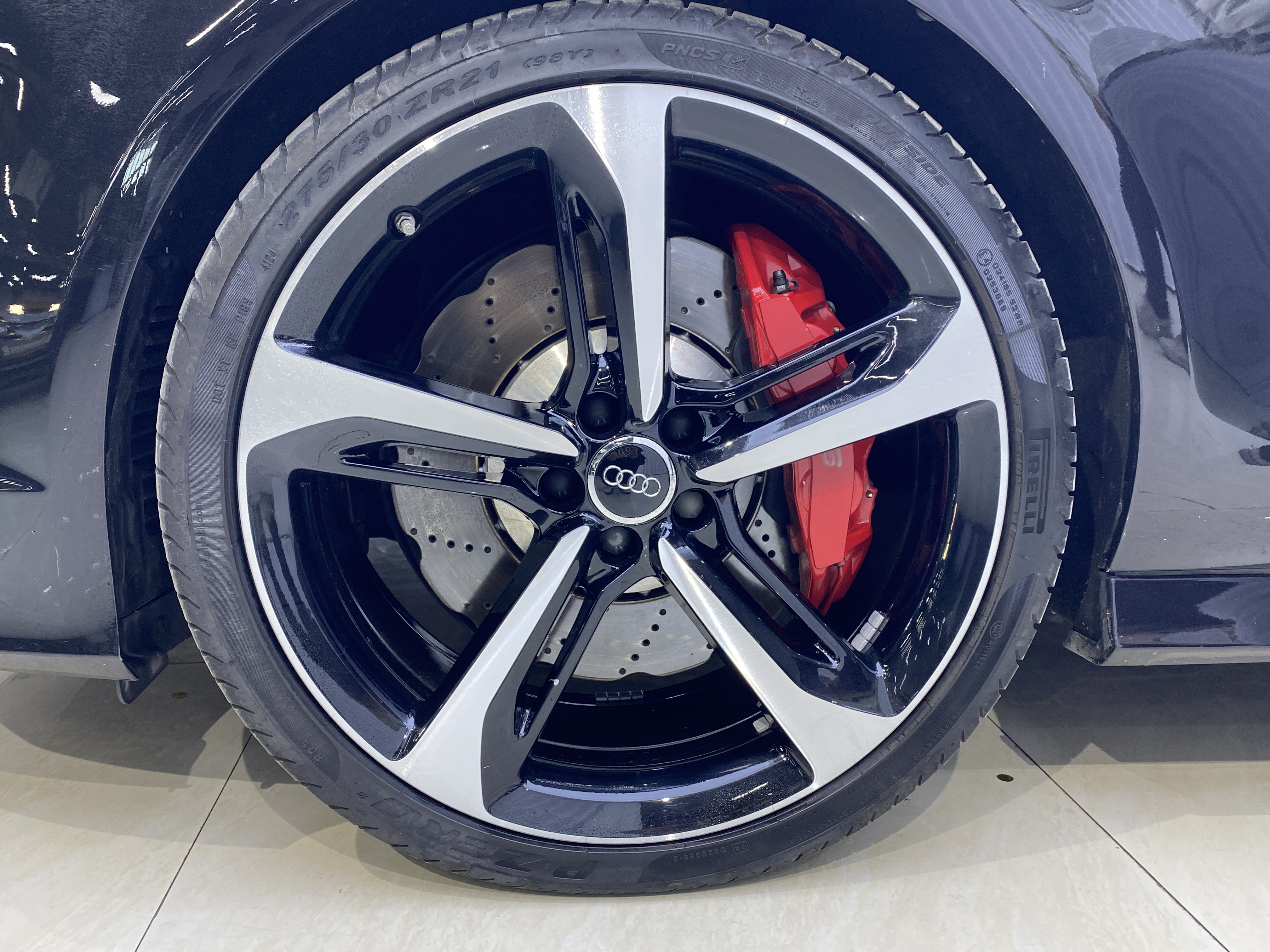 Audi RS 7 2019 car image #5