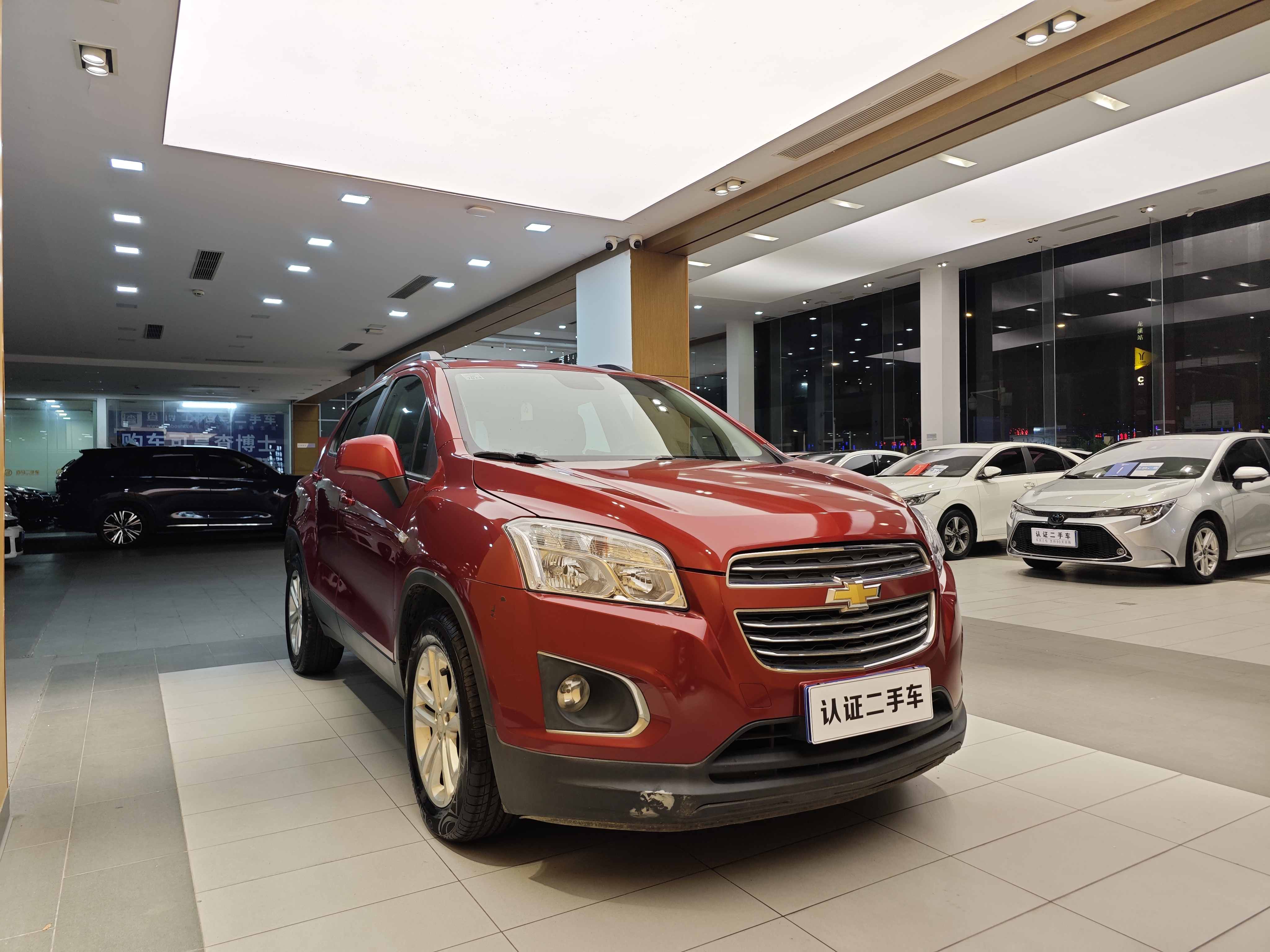 Chevrolet Tracker 2015 صورة سيارة #5