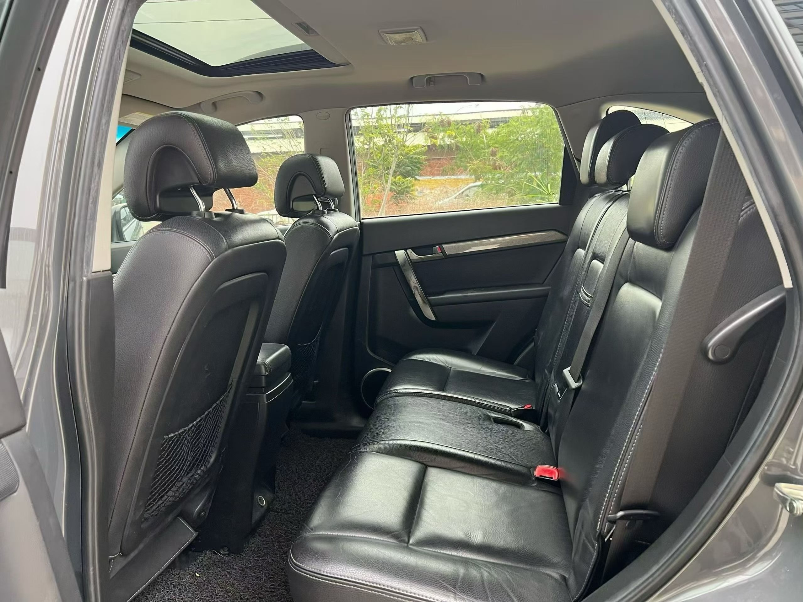 Chevrolet Captiva (Imported) 2012 car image #5