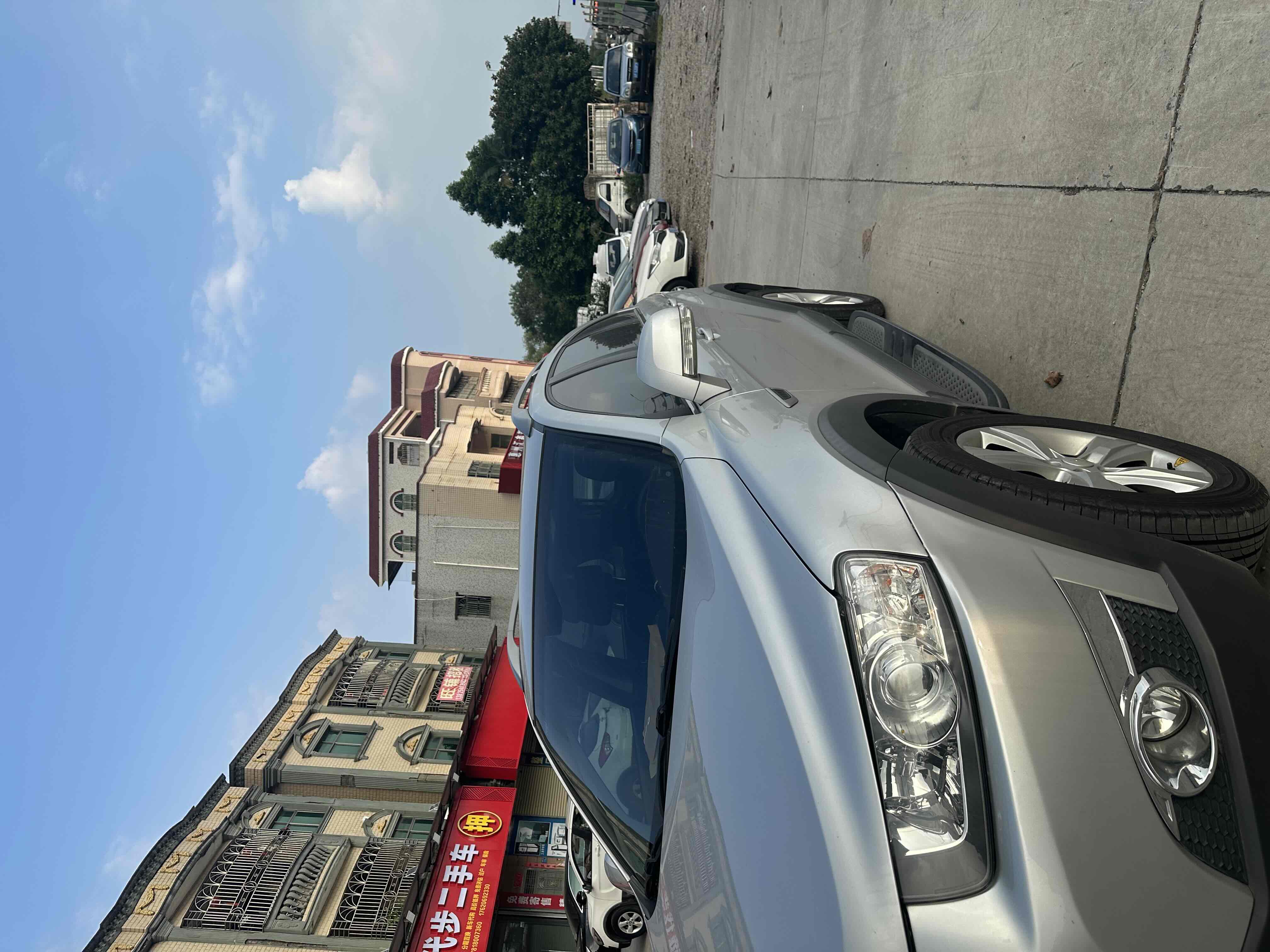 Chevrolet Captiva (Imported) 2011 car image #5