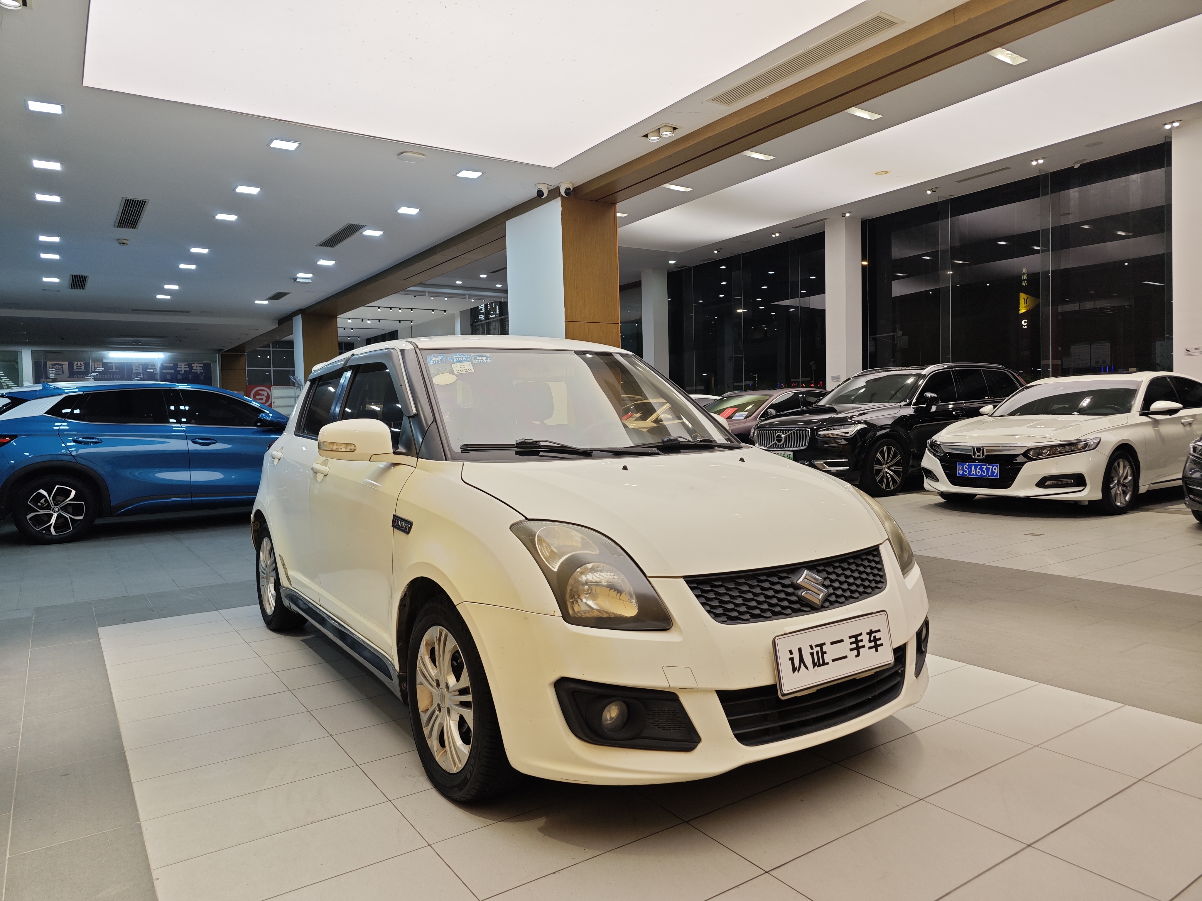 Suzuki Swift 2016 #5 Suzuki Swift 2016 car image #5