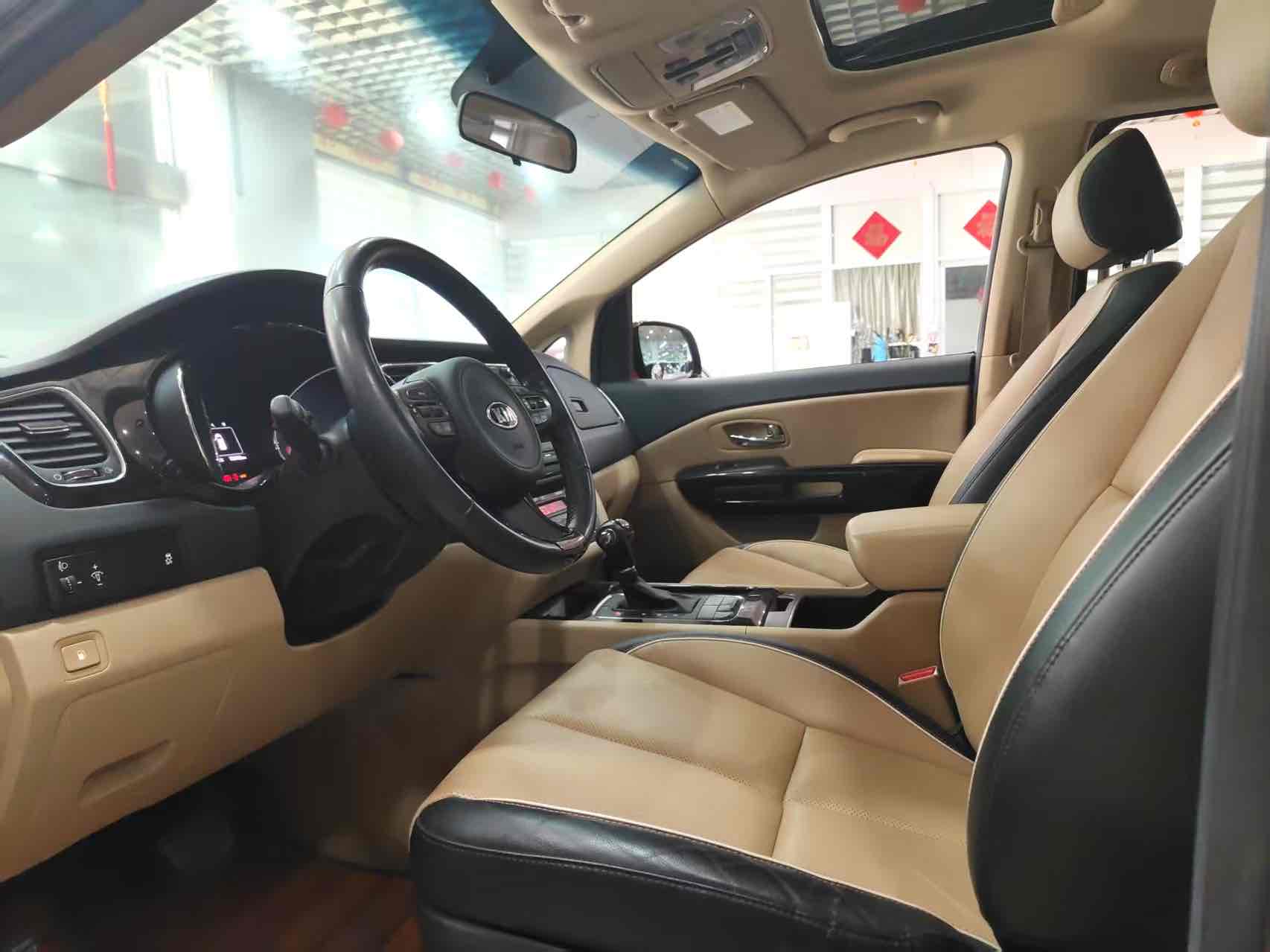 Kia Carnival (Imported) 2016 car image #5