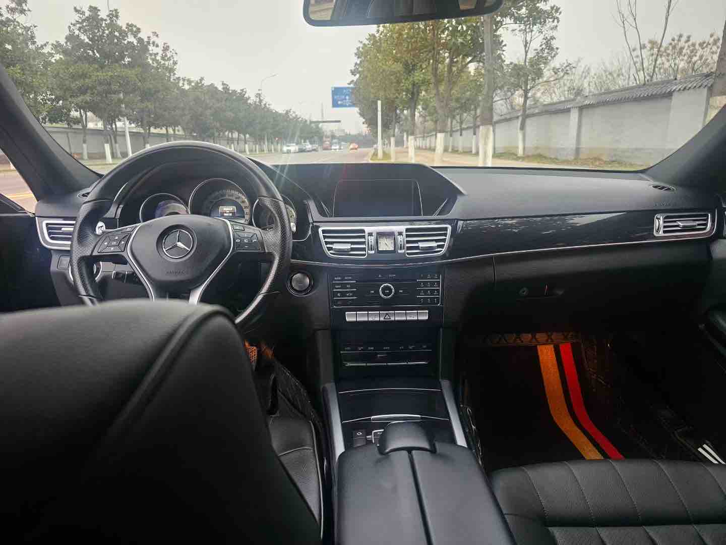 Mercedes-Benz E Class 2016 image de voiture #5