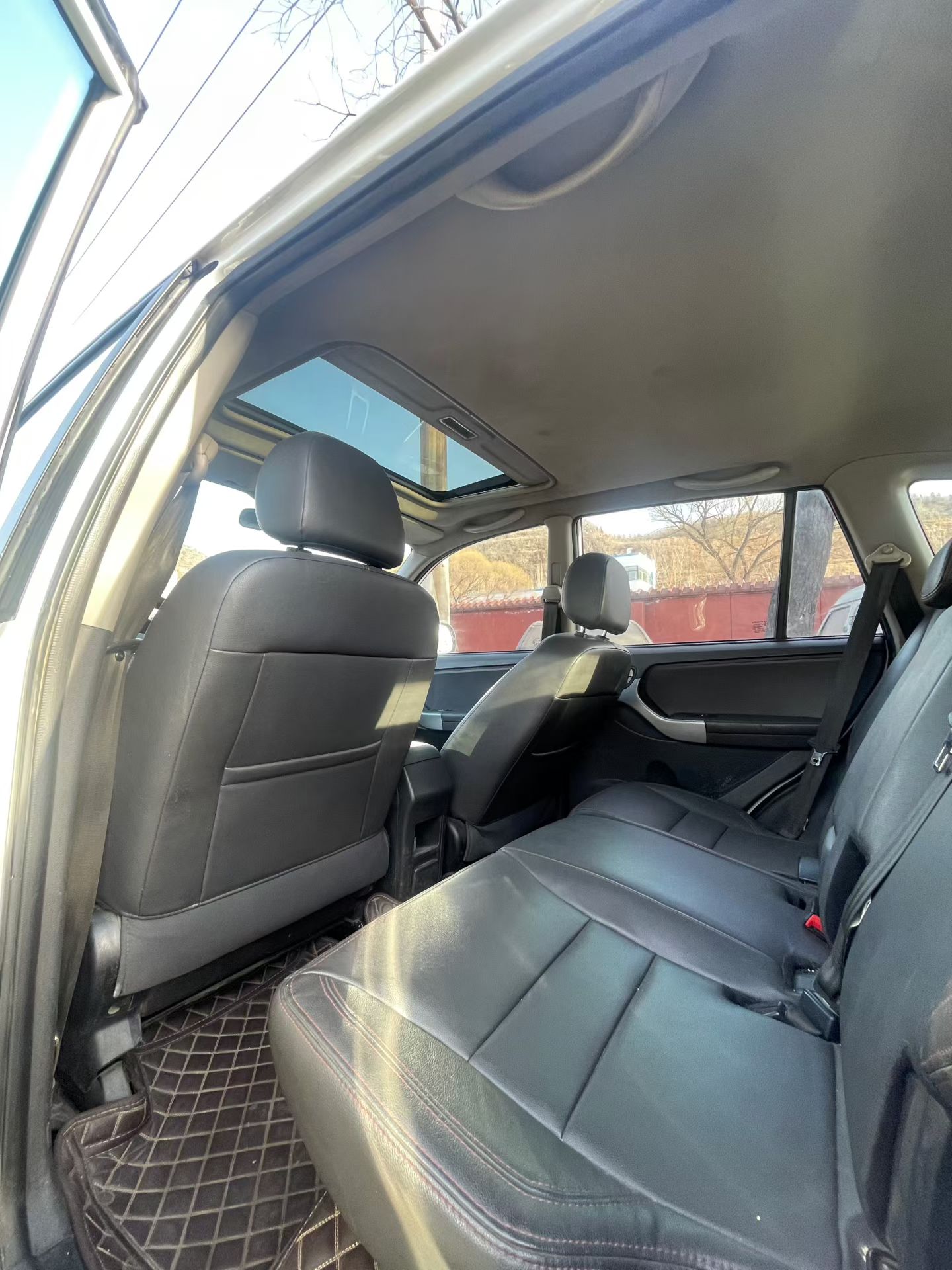 Tiggo 3 2016 #5 Tiggo 3 2016 car image #5
