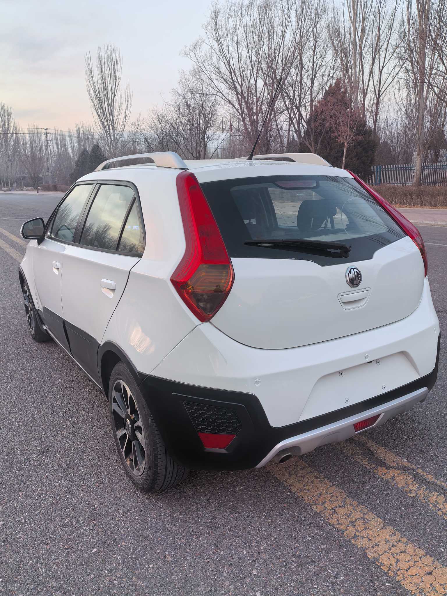 MG 3 SW 2016 car image #5