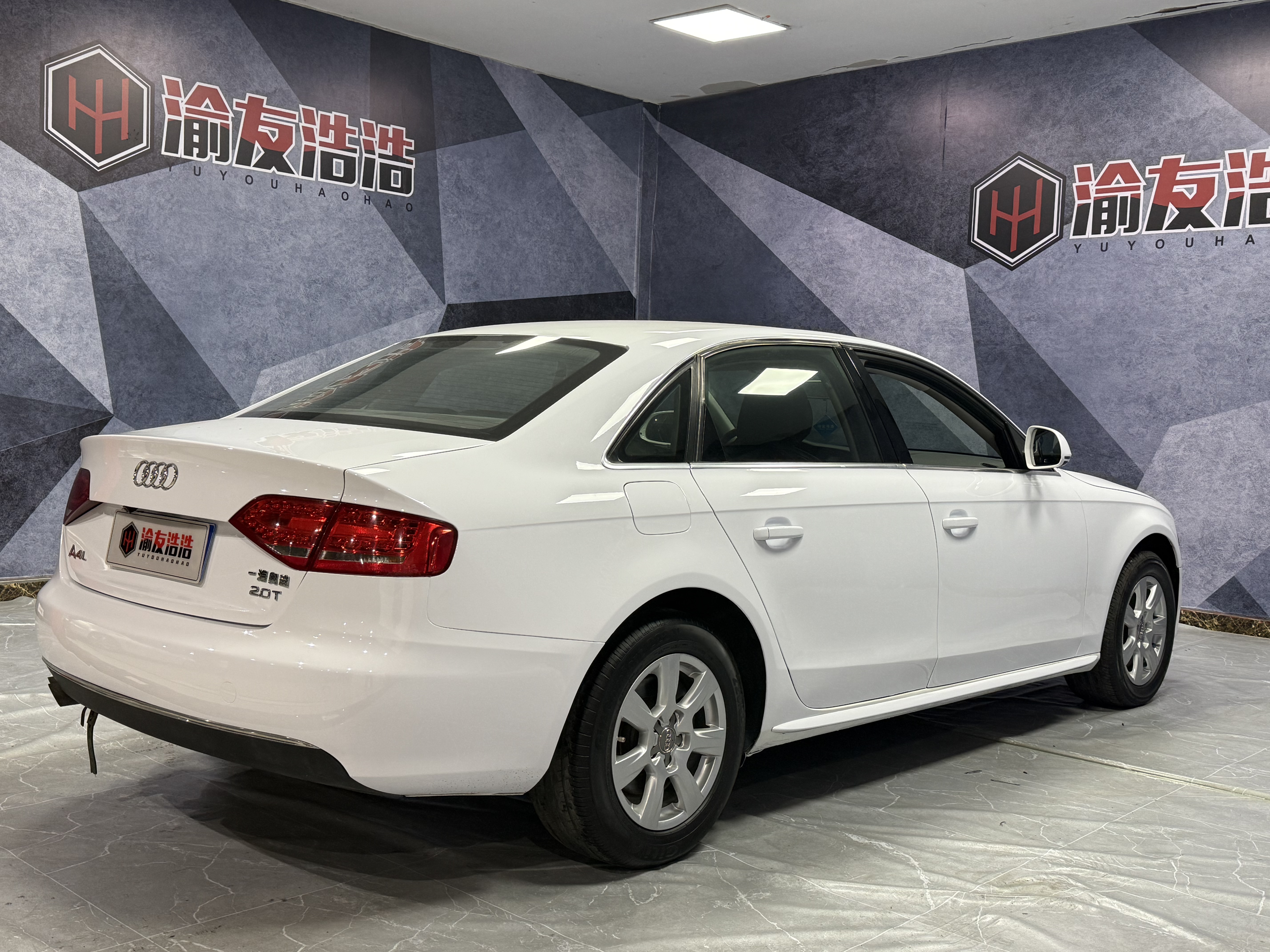 Audi A4L 2012 #5 Audi A4L 2012 car image #5