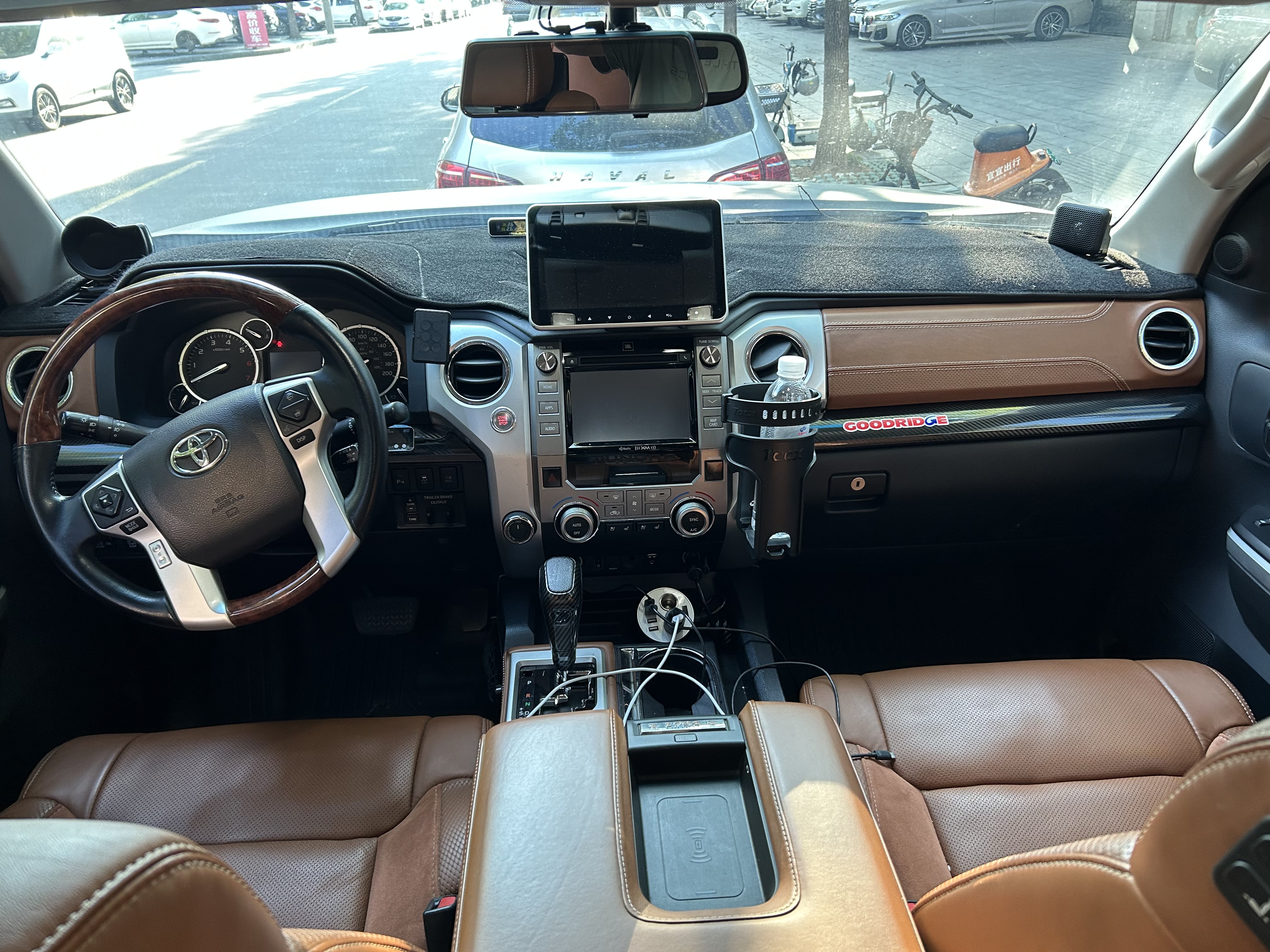 Toyota Tundra 2016 car image #5