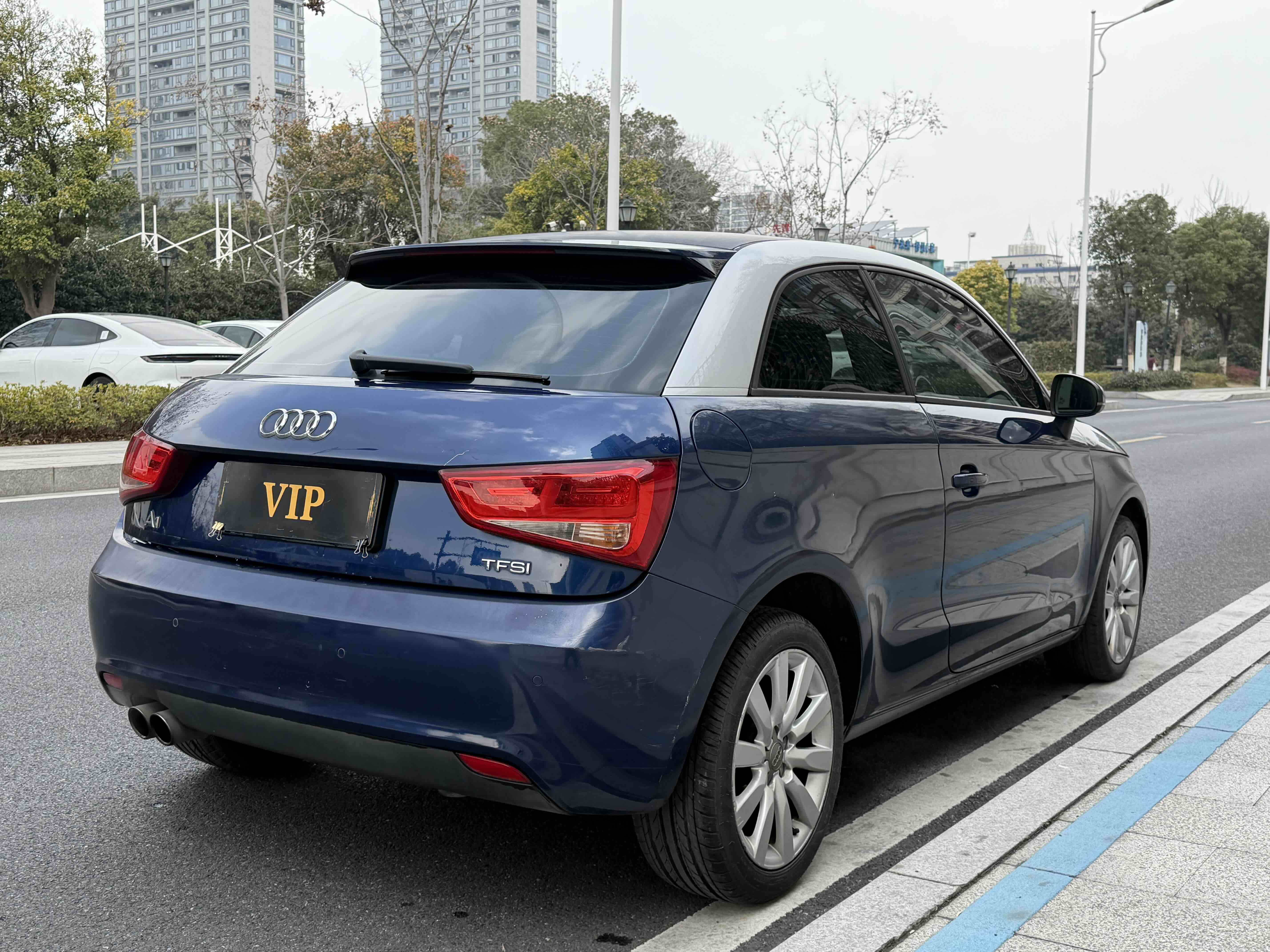 Audi A1 2011 #5 Audi A1 2011 car image #5