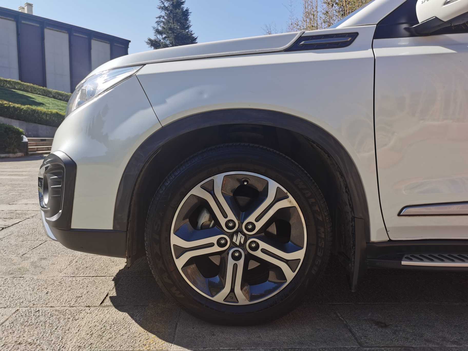 Suzuki Vitara 2016 изображение автомобиля #5