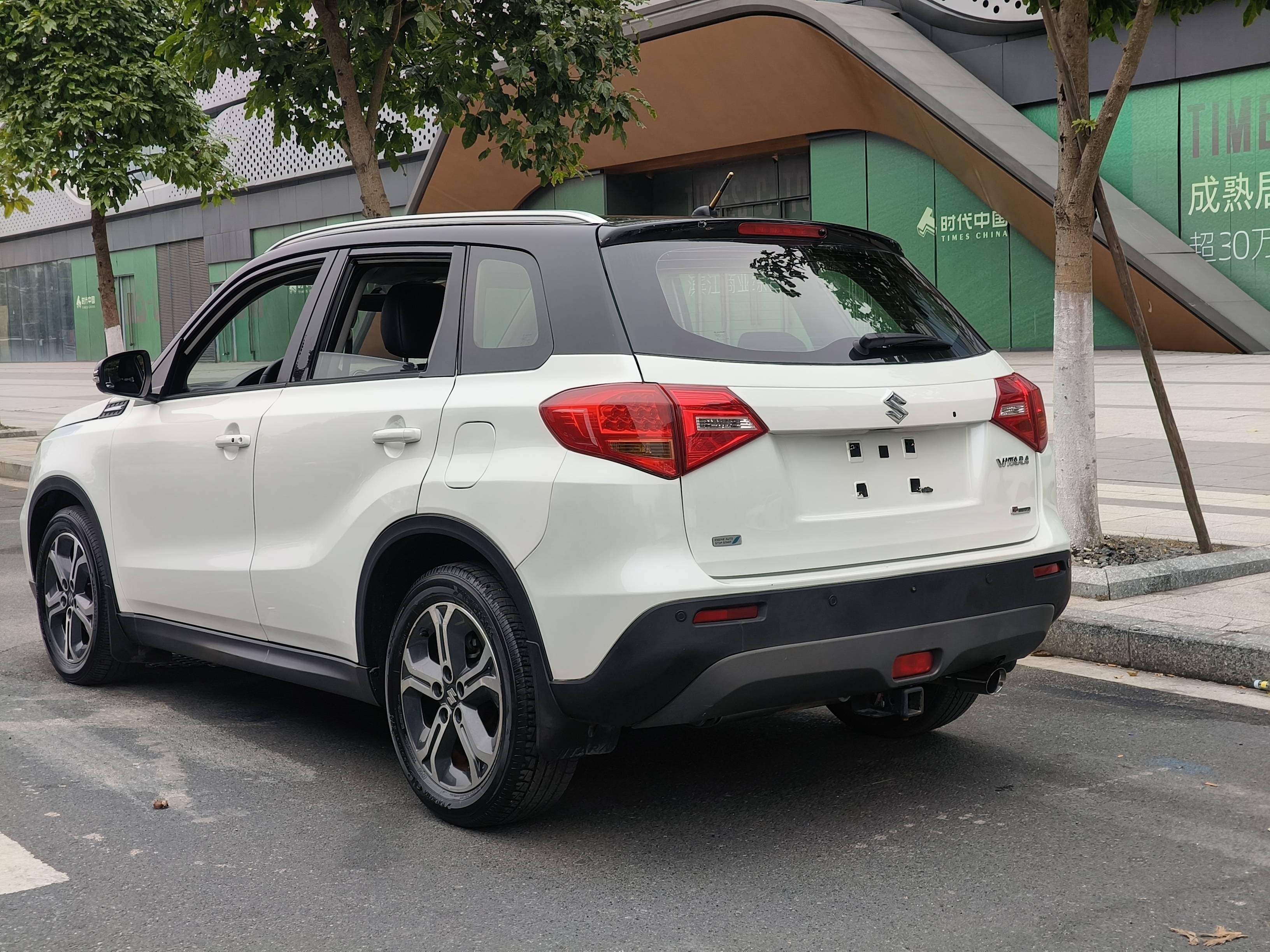 Suzuki Vitara 2016 image de voiture #5