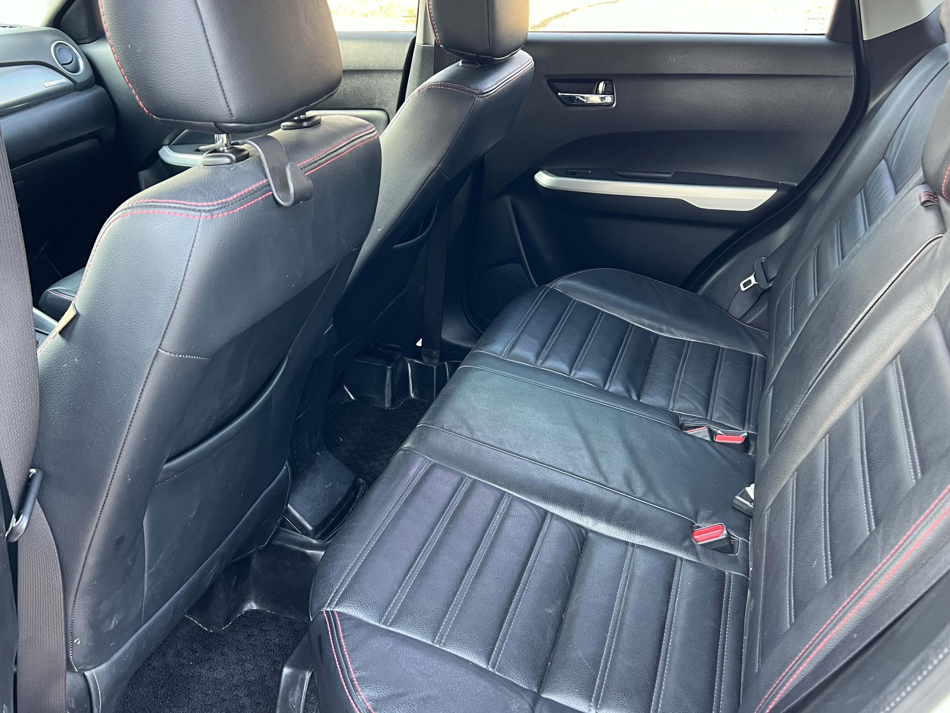 Suzuki Vitara 2016 image de voiture #5