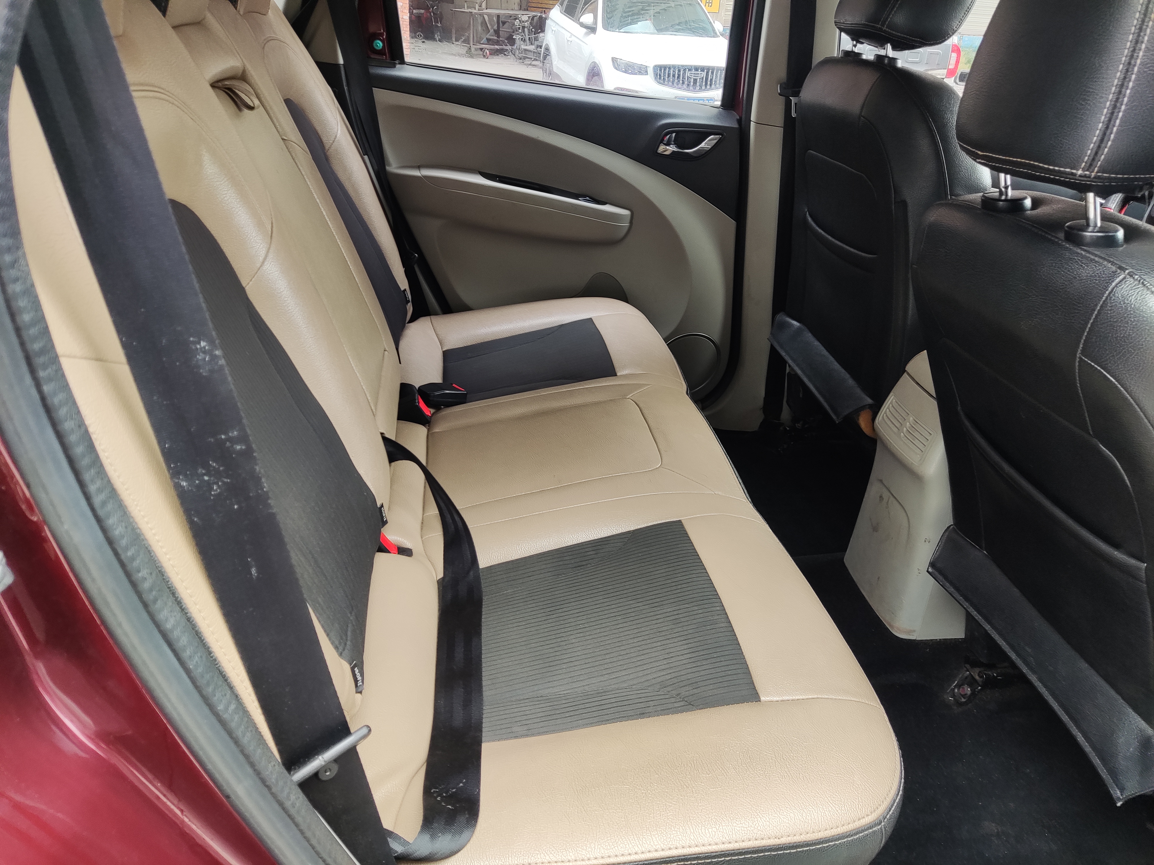 Forthing JOYEAR X3 2016 imagen de coche #5