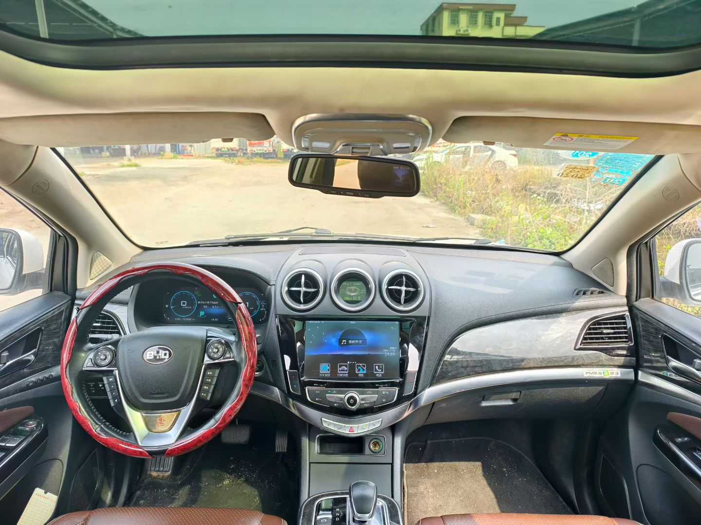 BYD Tang New Energy 2016 car image #5