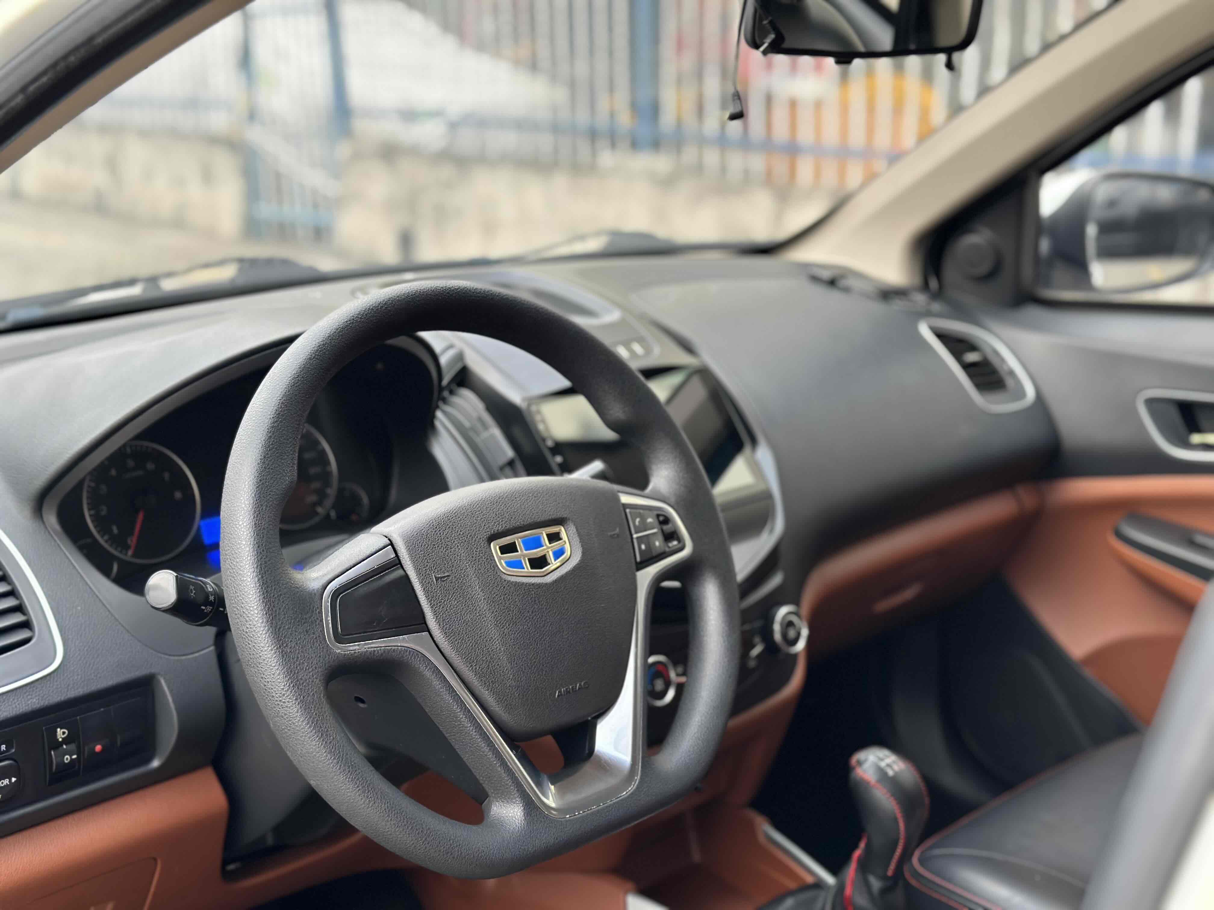 GEELY KingKong 2016 car image #5