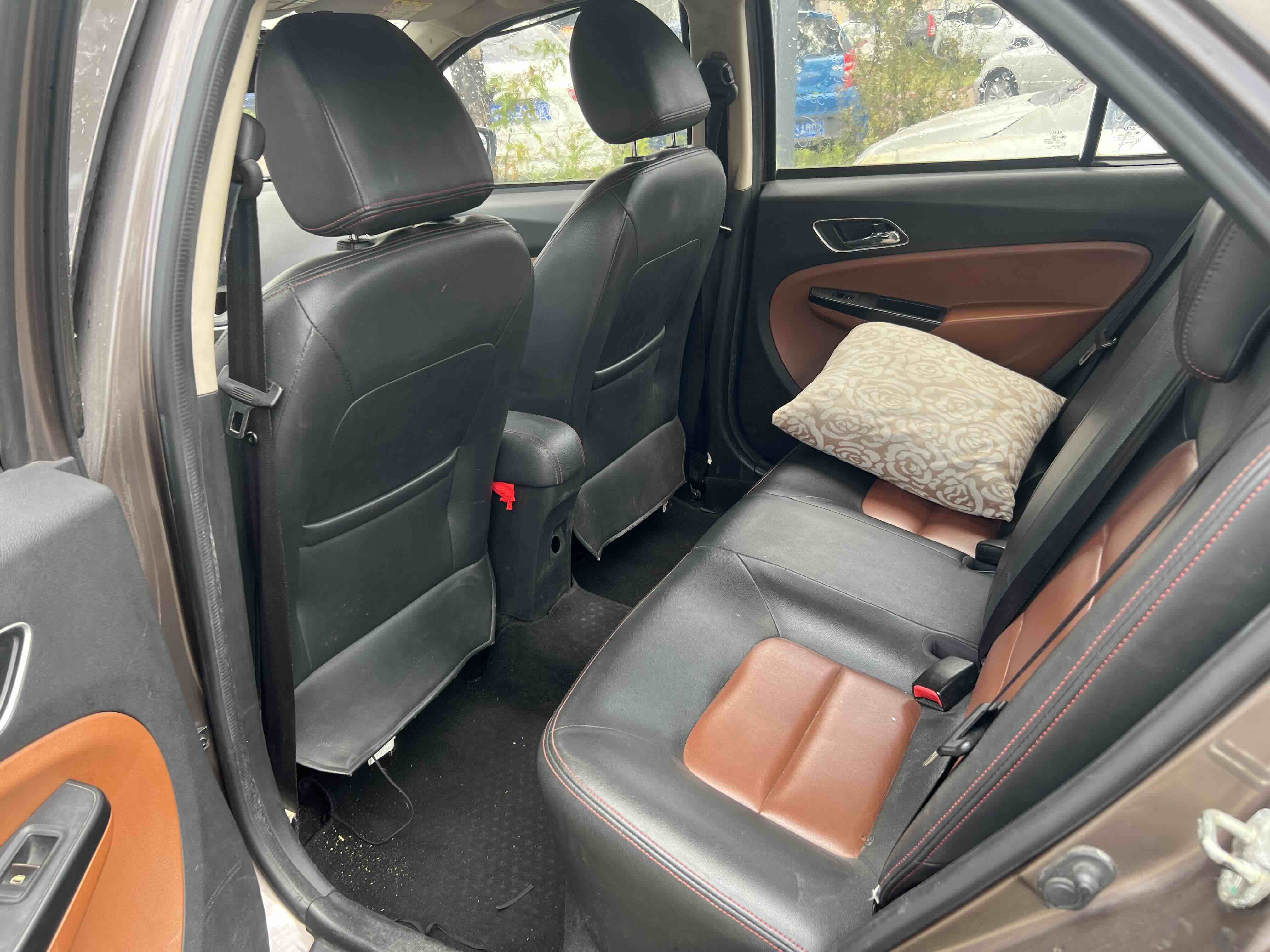 GEELY KingKong 2016 car image #5