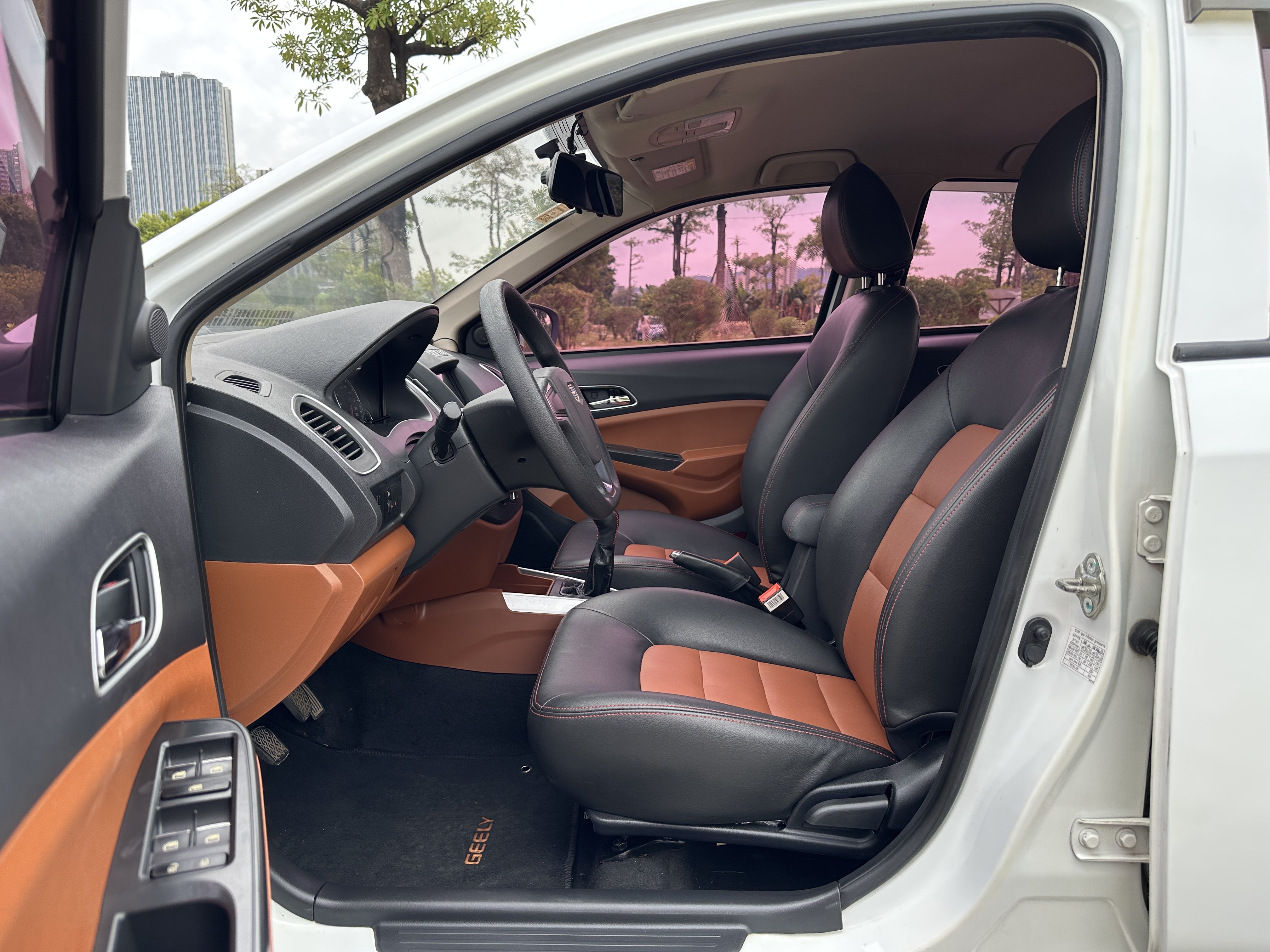 GEELY KingKong 2017 car image #5