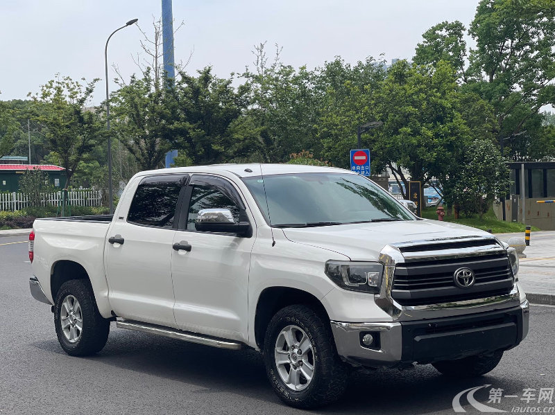 Toyota Tundra 2015 immagine di auto #5