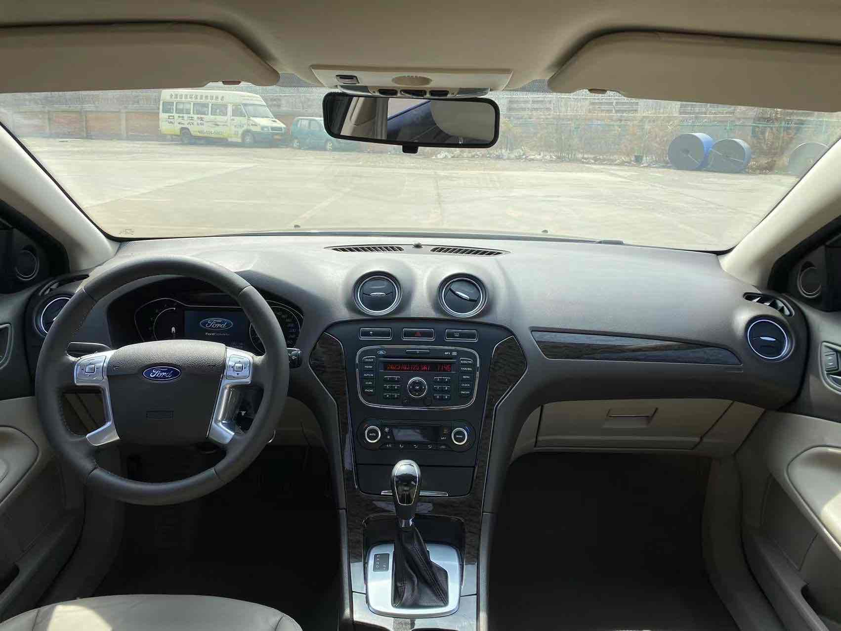 Ford Zhisheng 2013 #5 Ford Zhisheng 2013 car image #5